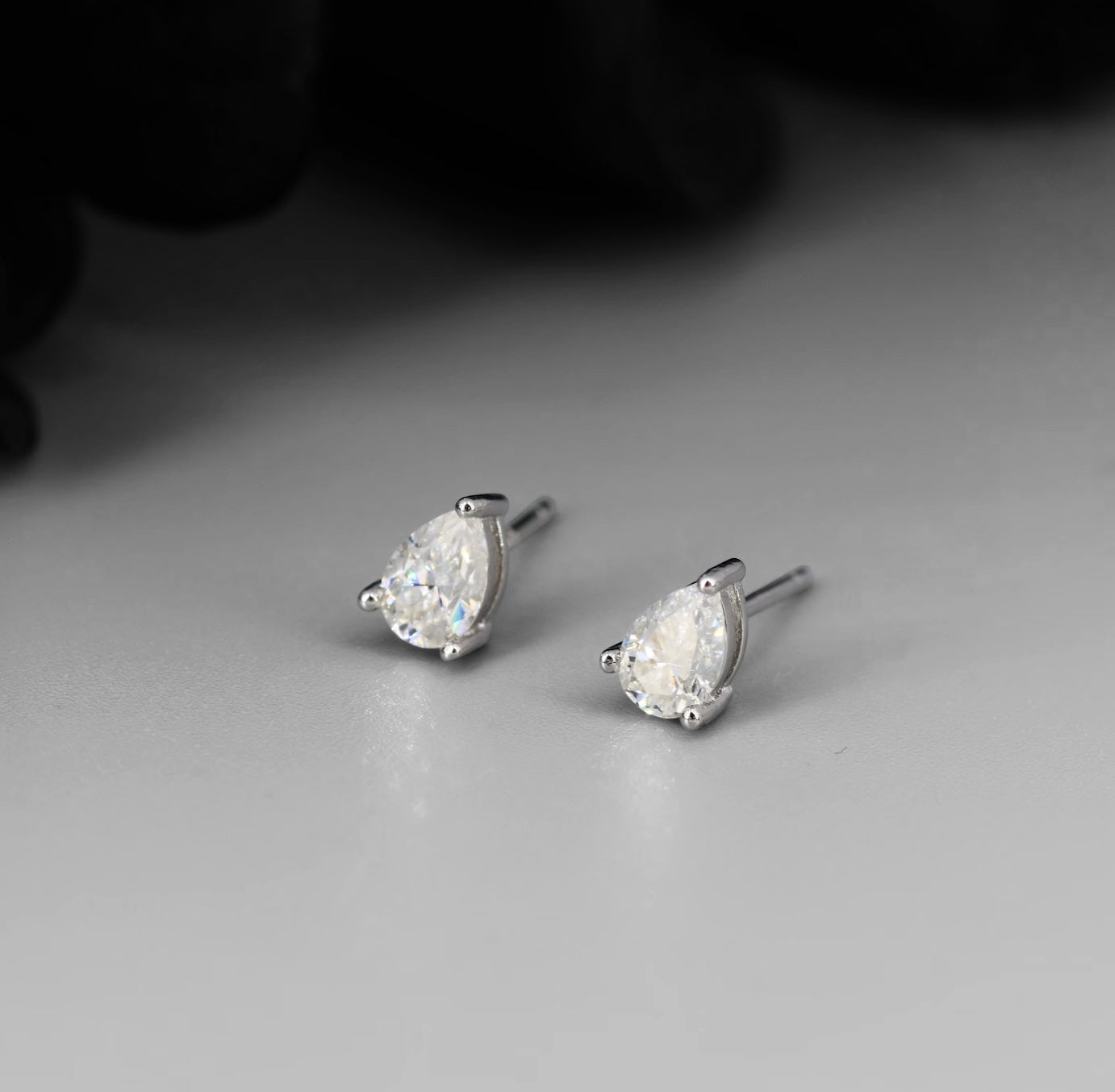 Pear-Shaped Moissanite Solitaire Stud Earrings