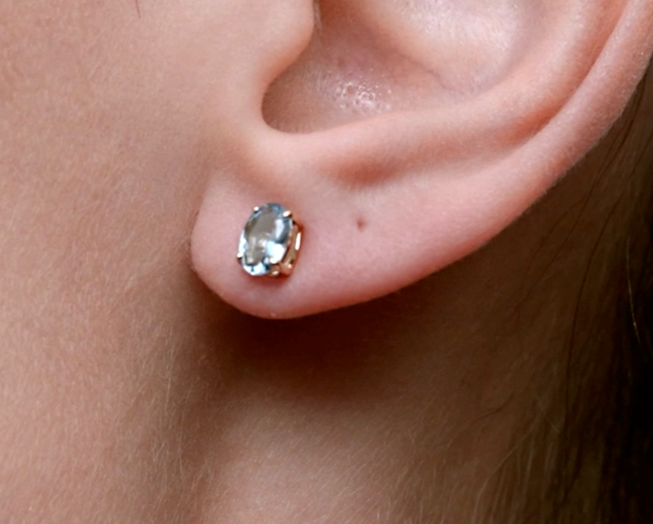 Prong-Set Oval Aquamarine Solitaire Stud Earrings
