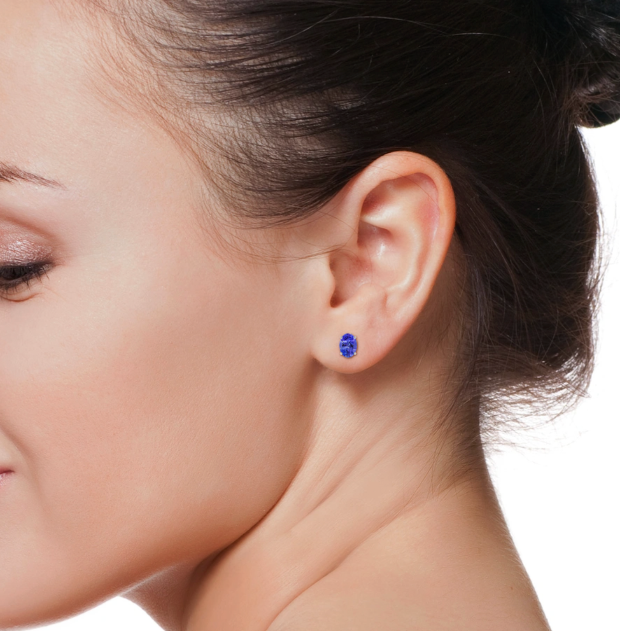 Basket-Set Oval Tanzanite Studs