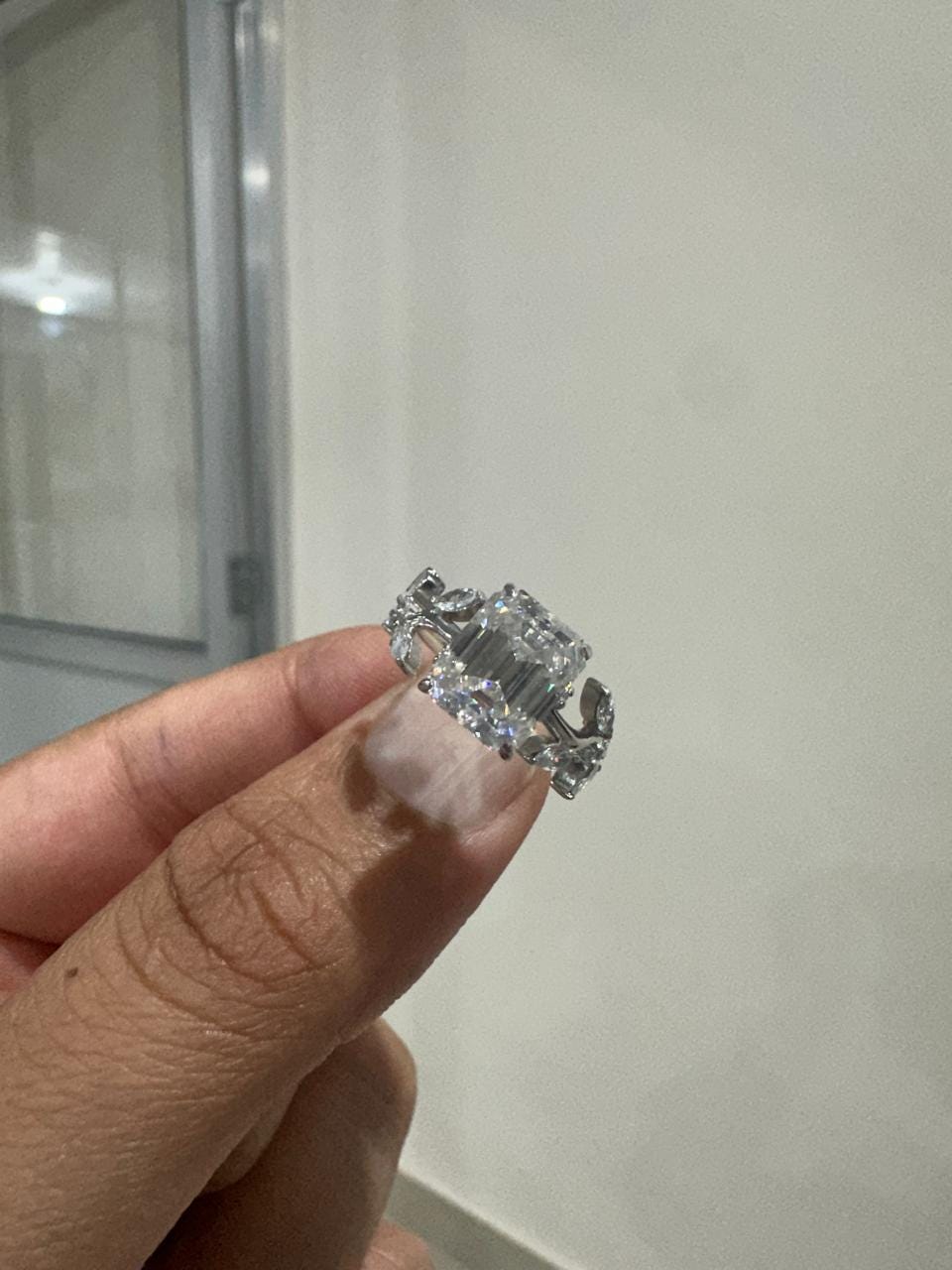 Moissanite Leaf Inspired Engagement Ring | 14K White Gold | Luxury wedding ring for her