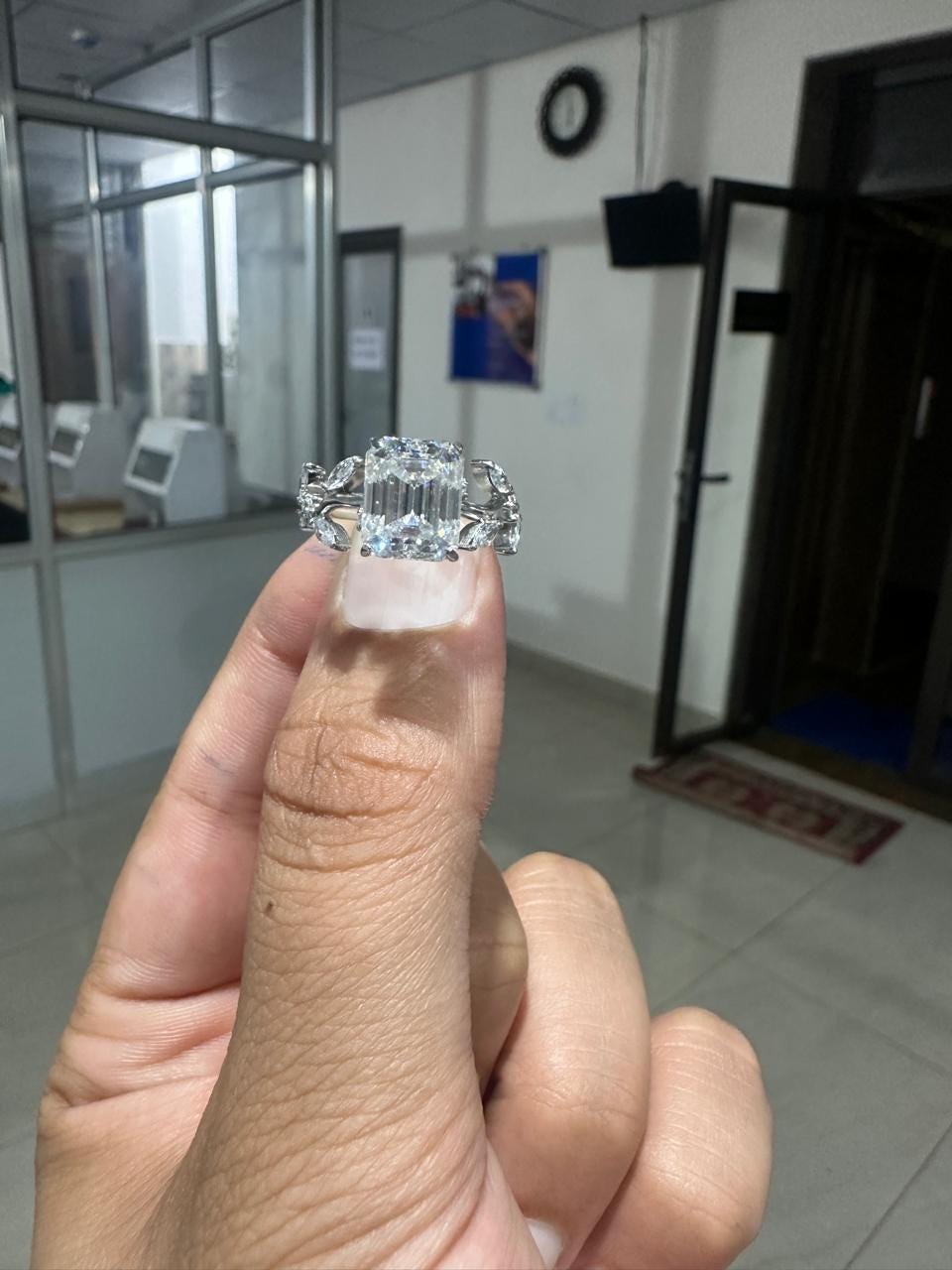 Moissanite Leaf Inspired Engagement Ring | 14K White Gold | Luxury wedding ring for her