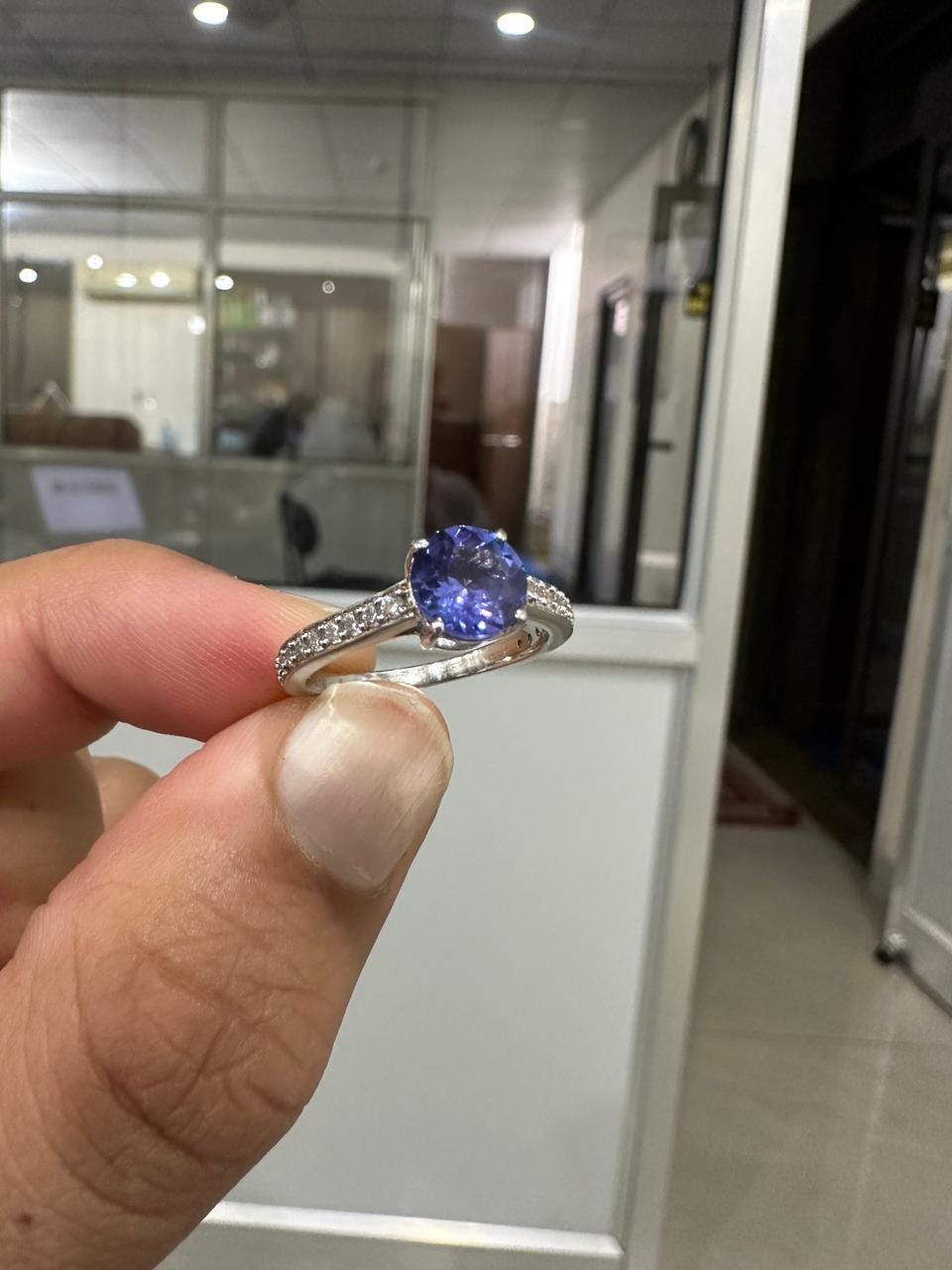 1 CT Round Tanzanite Engagement Ring, 14K White Gold Diamond Pavé Band, Blue-Violet Gemstone