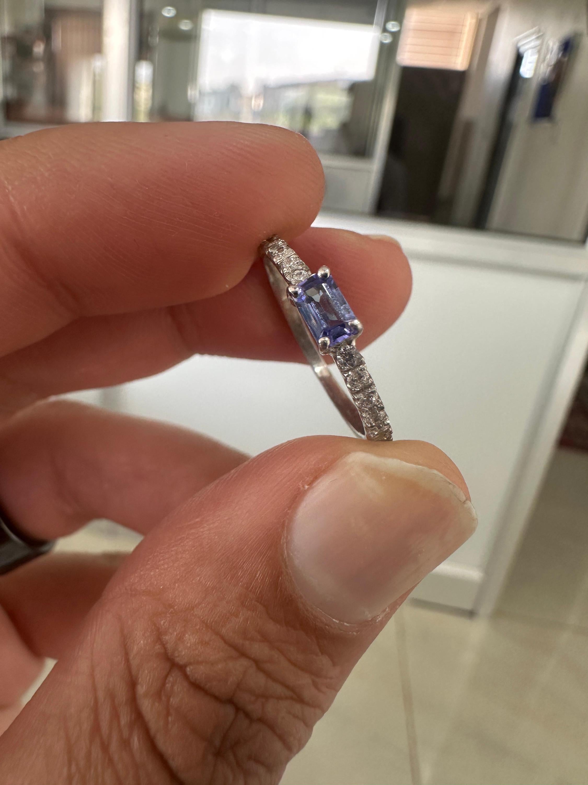 Baguette Cut Tanzanite Diamond Ring | 14K White Gold Minimalist Blue Violet Gemstone