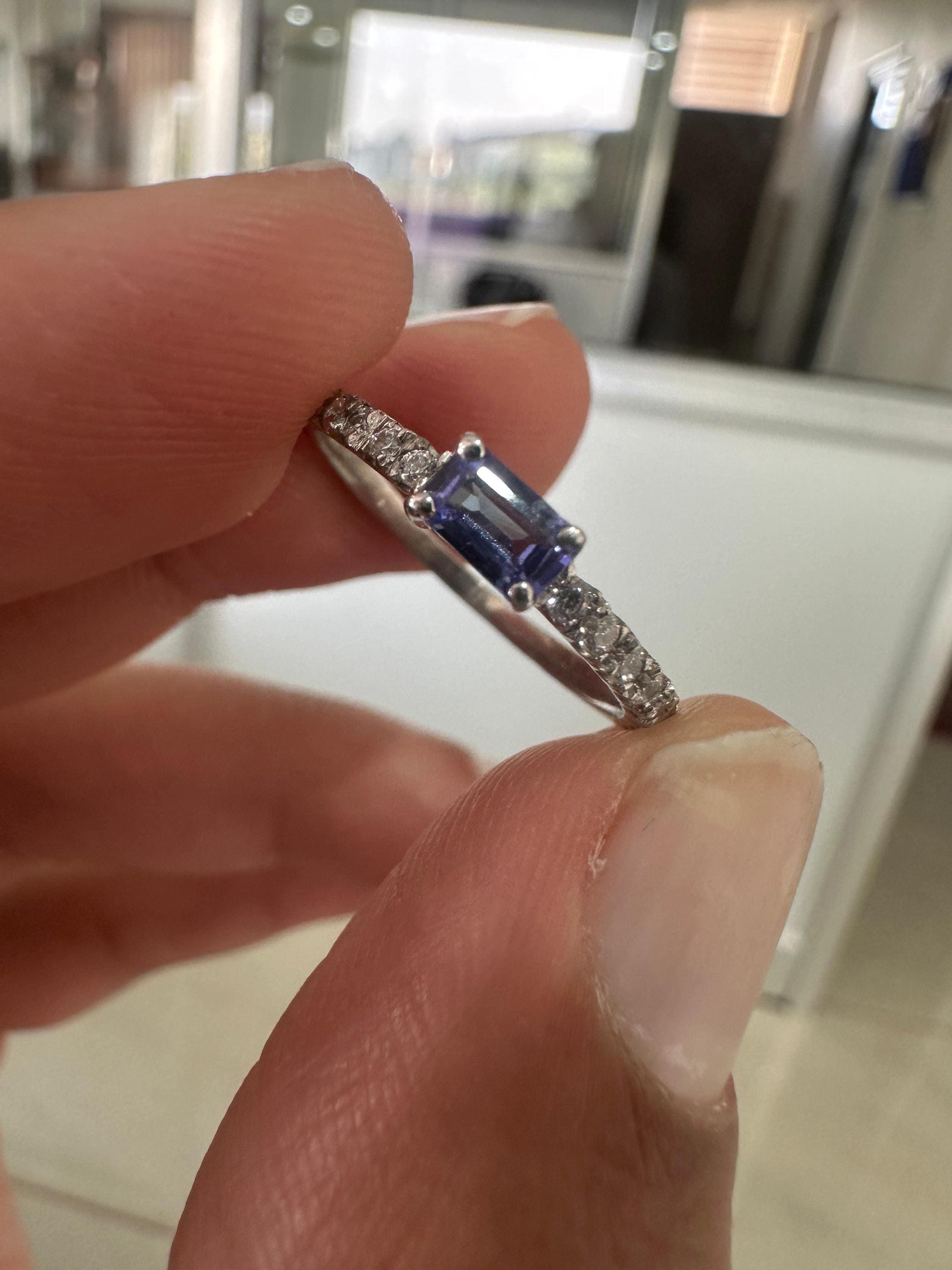 Baguette Cut Tanzanite Diamond Ring | 14K White Gold Minimalist Blue Violet Gemstone