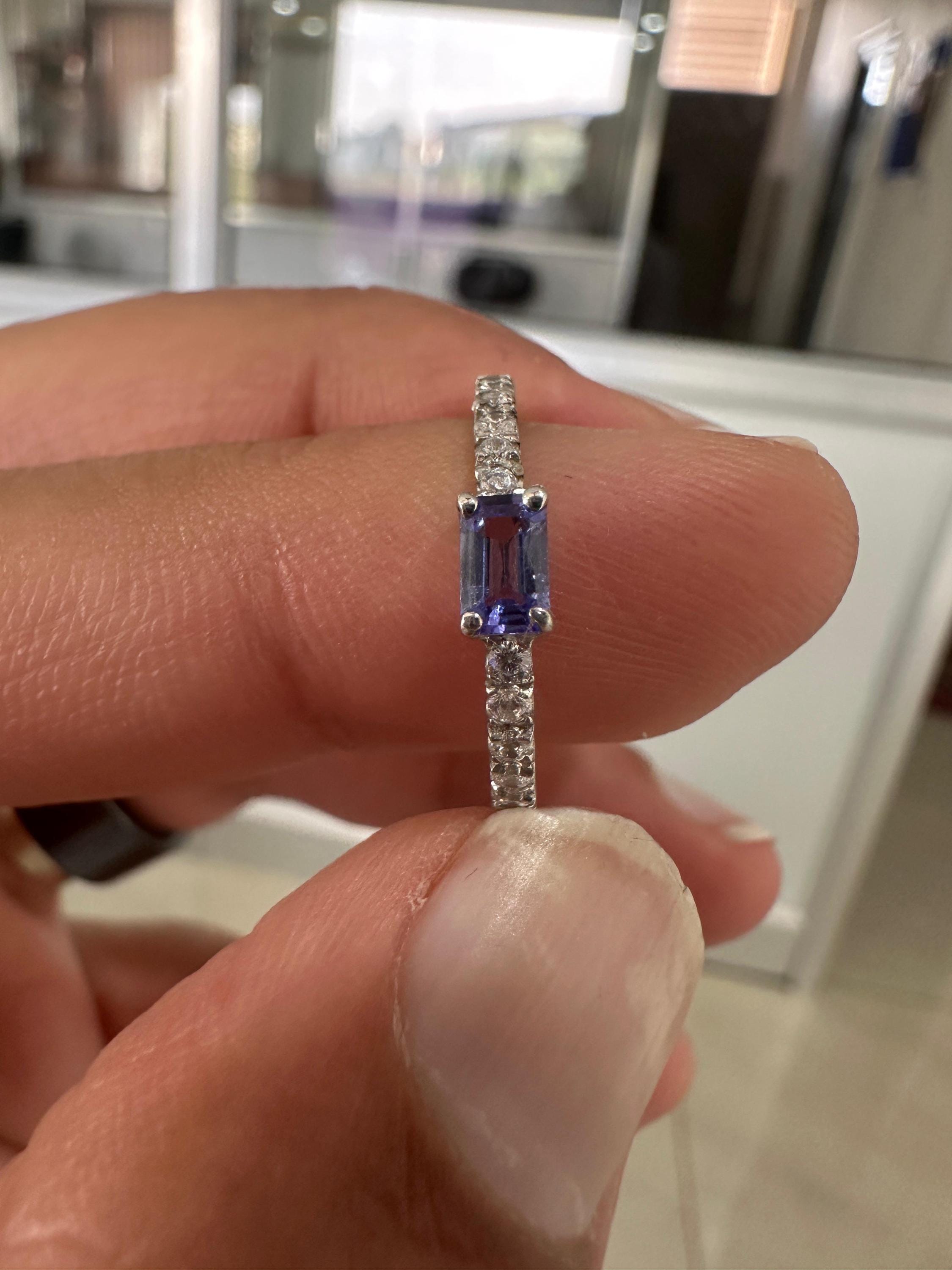Baguette Cut Tanzanite Diamond Ring | 14K White Gold Minimalist Blue Violet Gemstone