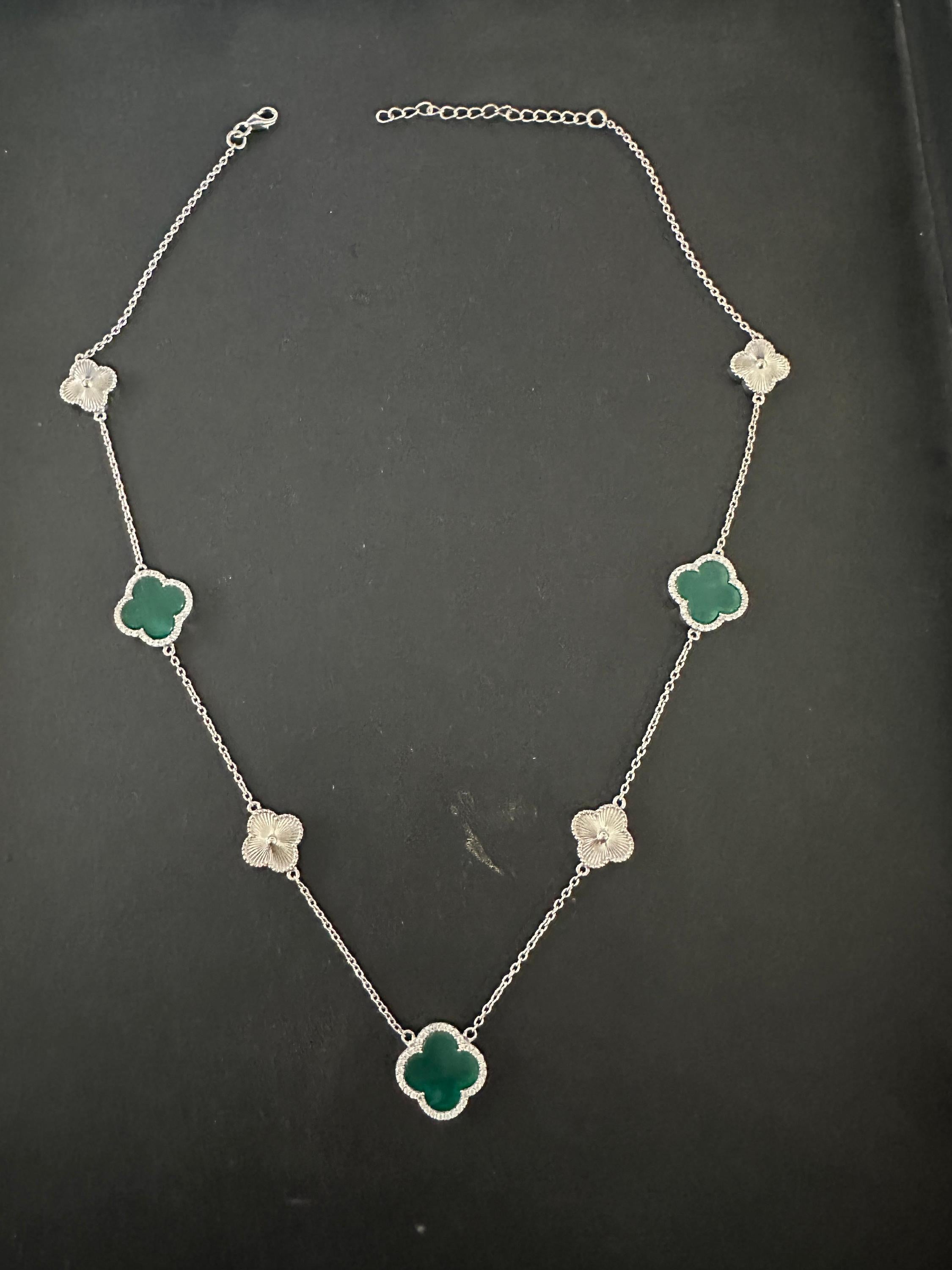 Green Clover Necklace for Women | 925 Sterling Silver | Four Leaf Lucky Charm Pendant | Minimalist Everyday Necklace