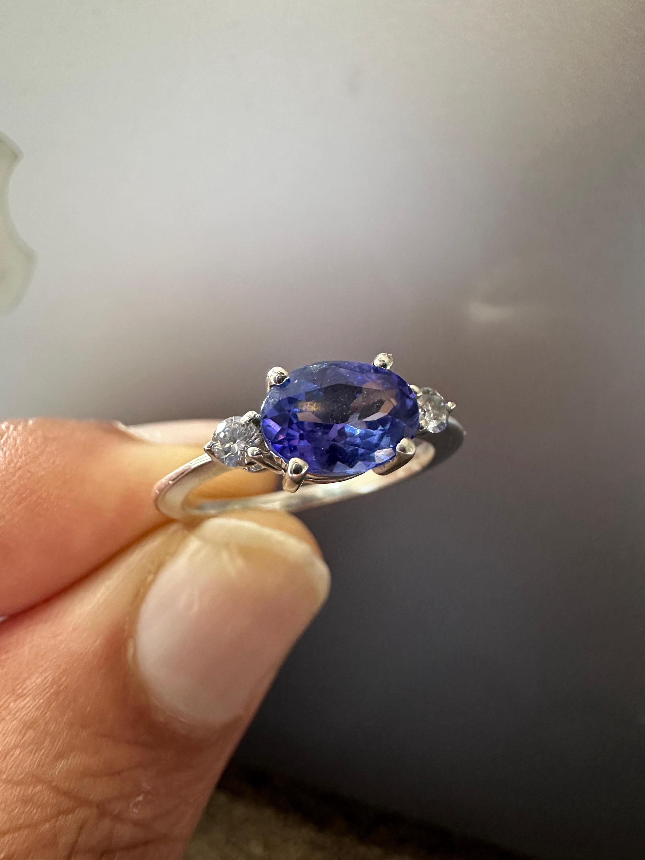 14K White Gold Oval Tanzanite Ring – Elegant Solitaire Engagement Ring