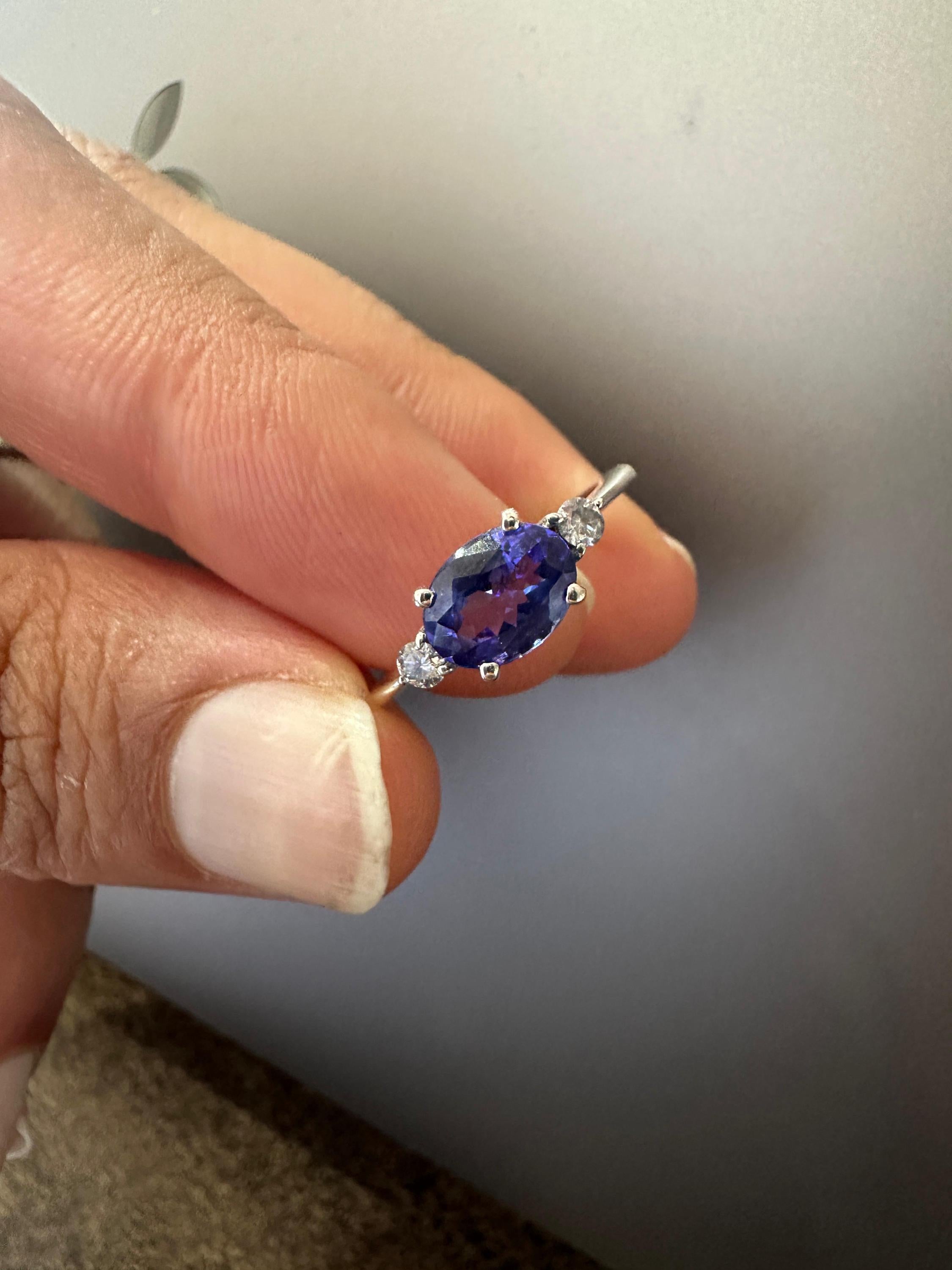 14K White Gold Oval Tanzanite Ring – Elegant Solitaire Engagement Ring