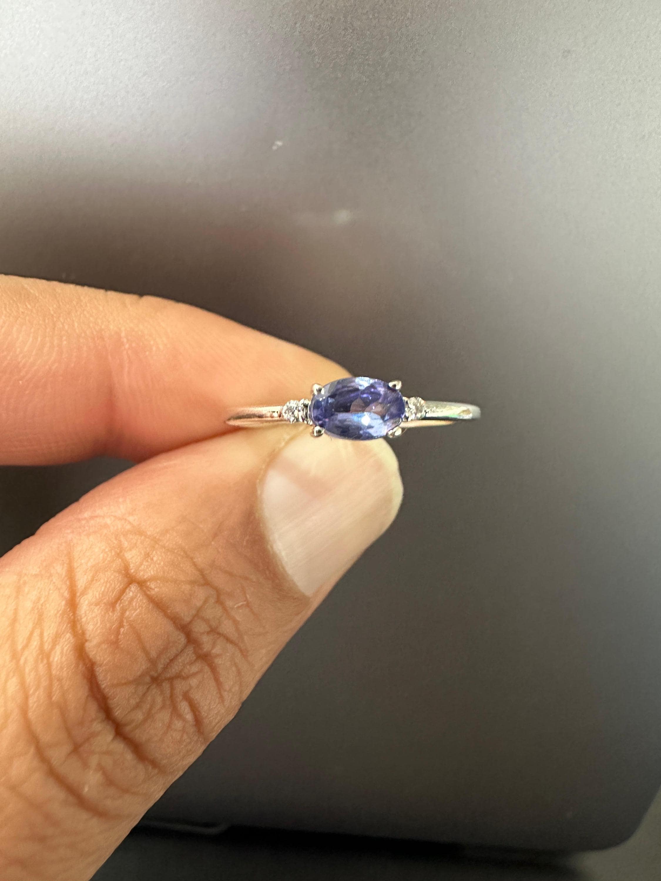 14k Gold Tanzanite Engagement Ring – Oval Cut Rare Gemstone Jewelry for gift