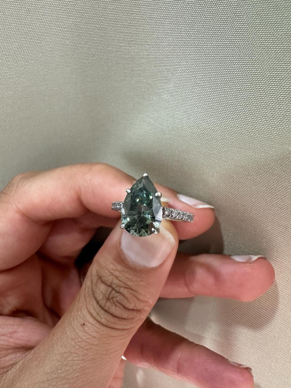 Pear Cut Alexandrite Moissanite Engagement Ring | 14K White Gold Color Changing Bridal Ring
