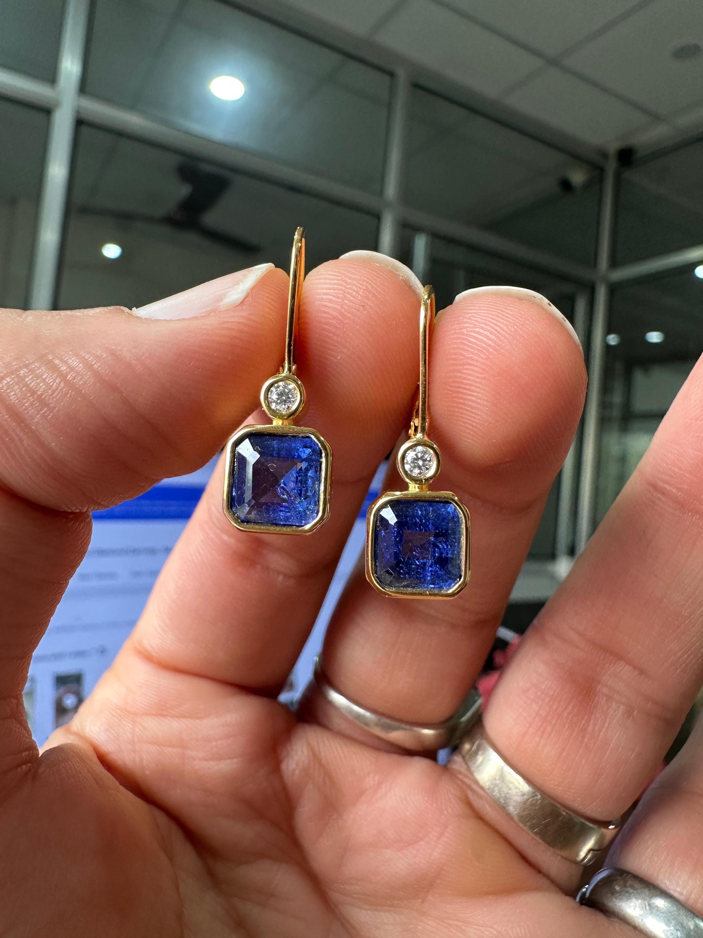 14k Yellow Gold Sapphire Lever Back Earrings, Luxury Anniversary Gifts for her