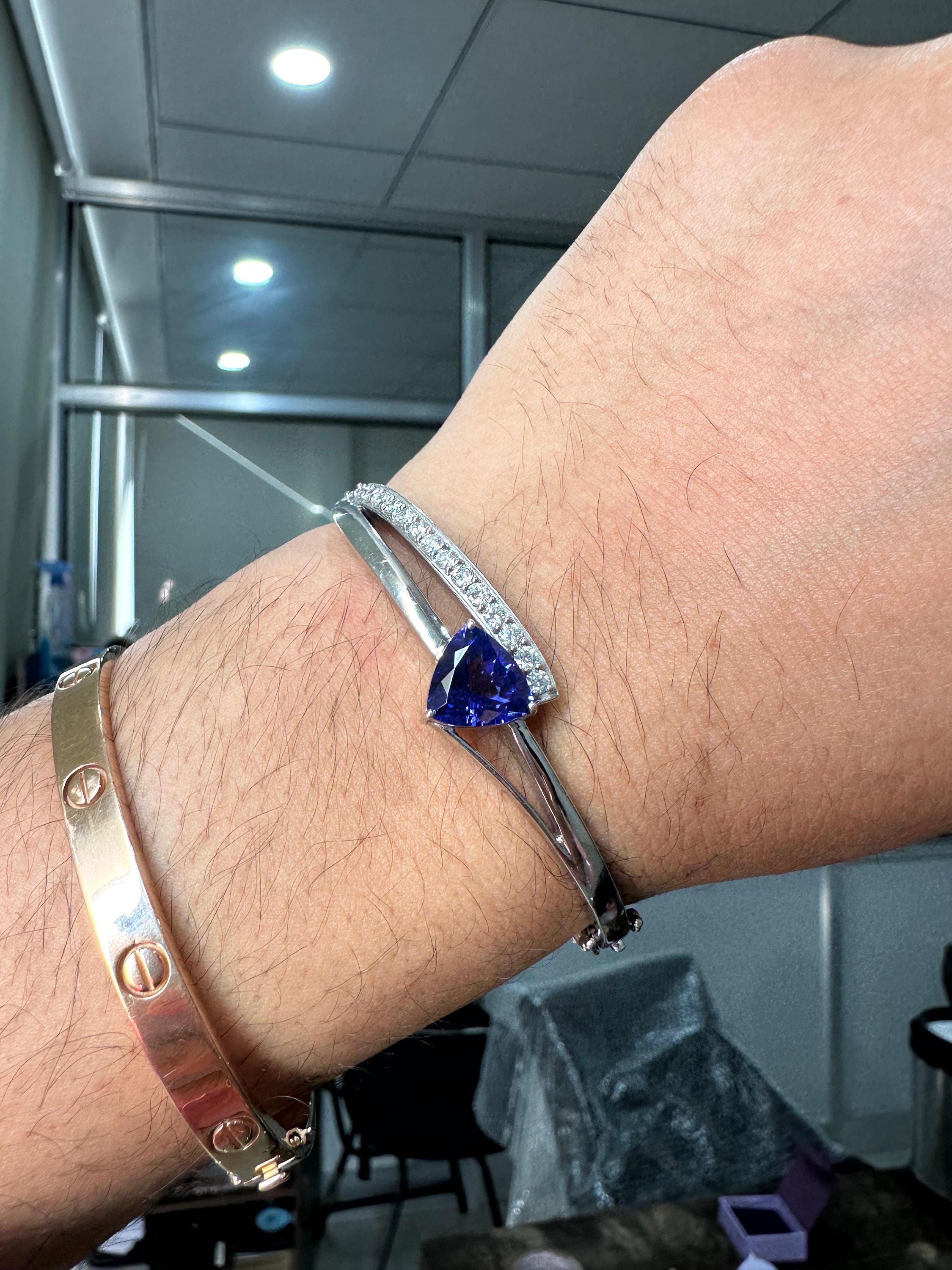 Trillion Shape Tanzanite Diamond Bangle Bracelet in 14K White Gold, Fine Jewelry gift