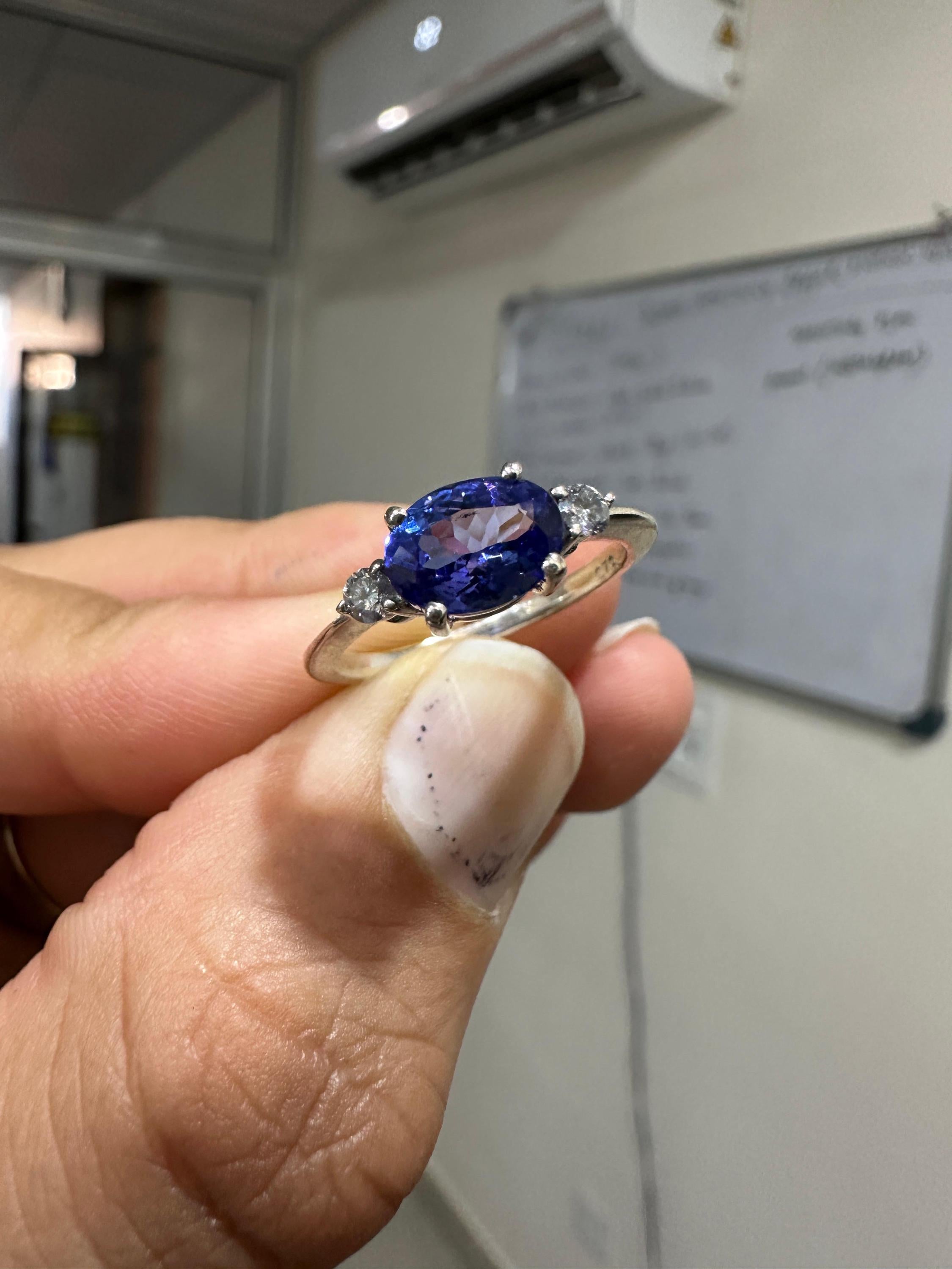 14K White Gold Oval Tanzanite Diamond Engagement Ring – 1.5 CT Natural Blue Gemstone