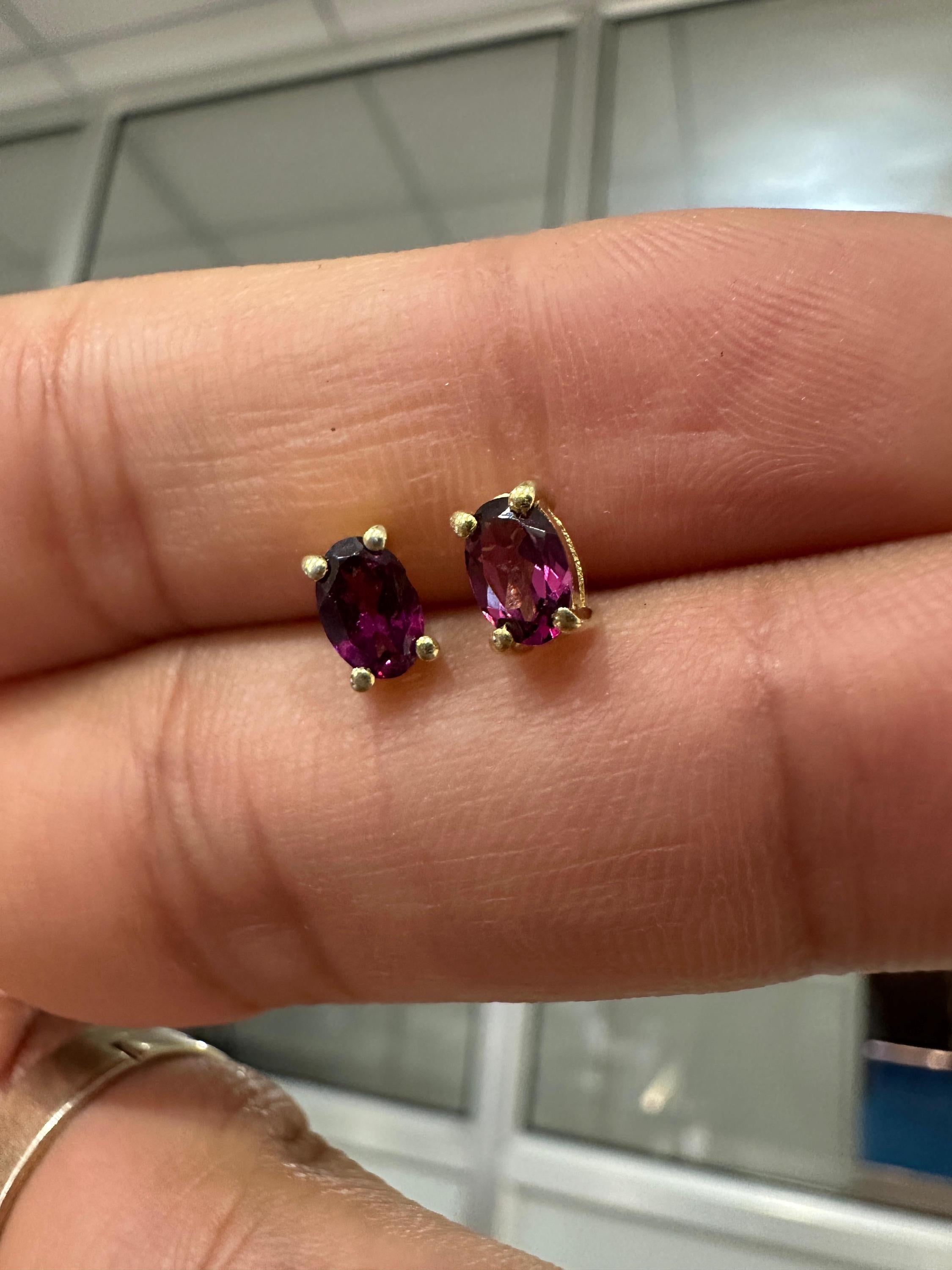 Rhodolite Garnet Oval Stud Earrings | 14K Yellow Gold, 1 CT Red Gemstone Minimalist Jewelry
