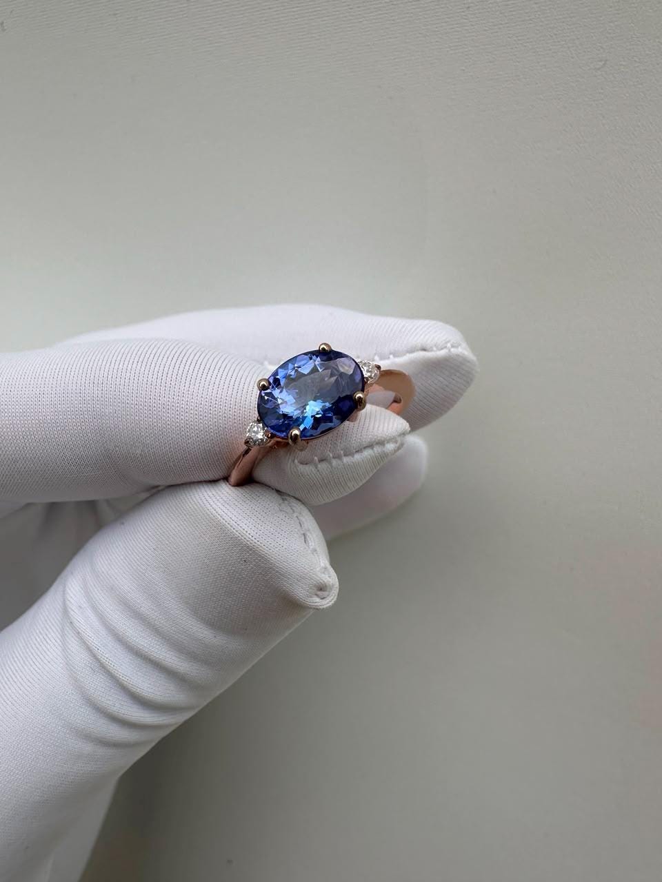 14K Rose Gold Oval Tanzanite Ring – Elegant Solitaire Engagement Ring, Diamond Accents