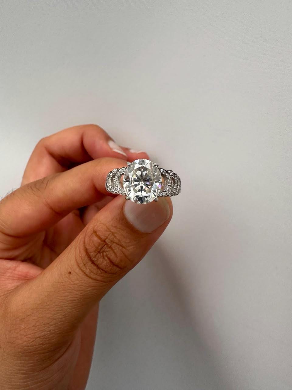 6 CT Oval Cut Moissanite Engagement Ring, 14K White Gold, Anniversary Gift for Her