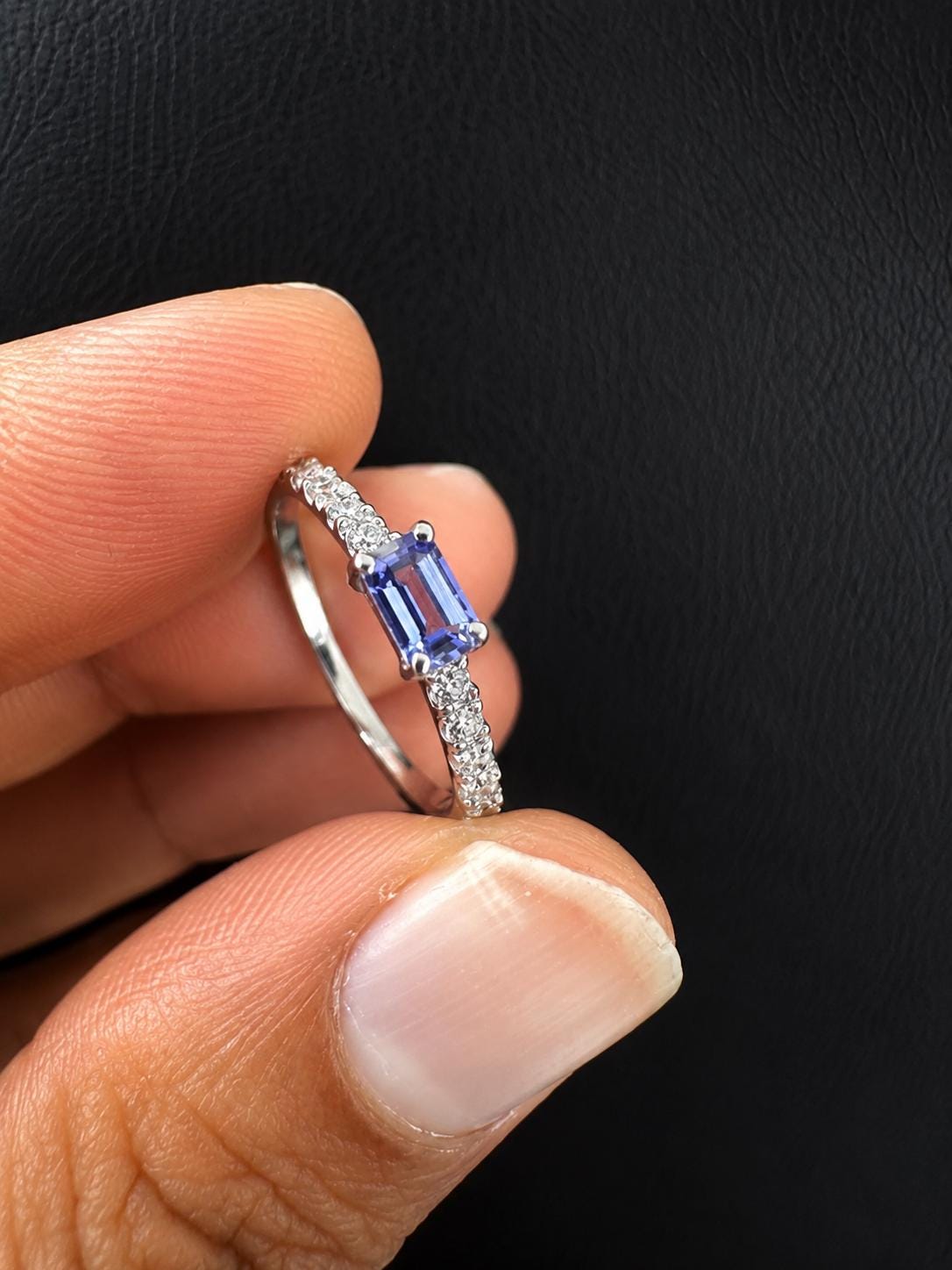 Baguette Cut Tanzanite Diamond Ring | 14K White Gold Minimalist Blue Violet Gemstone