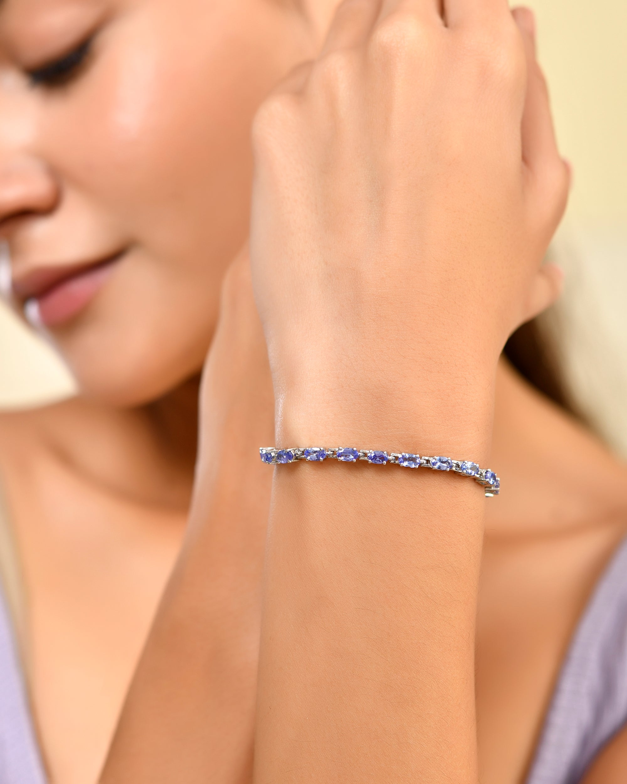 Classic Oval Tanzanite Tennis Bracelet