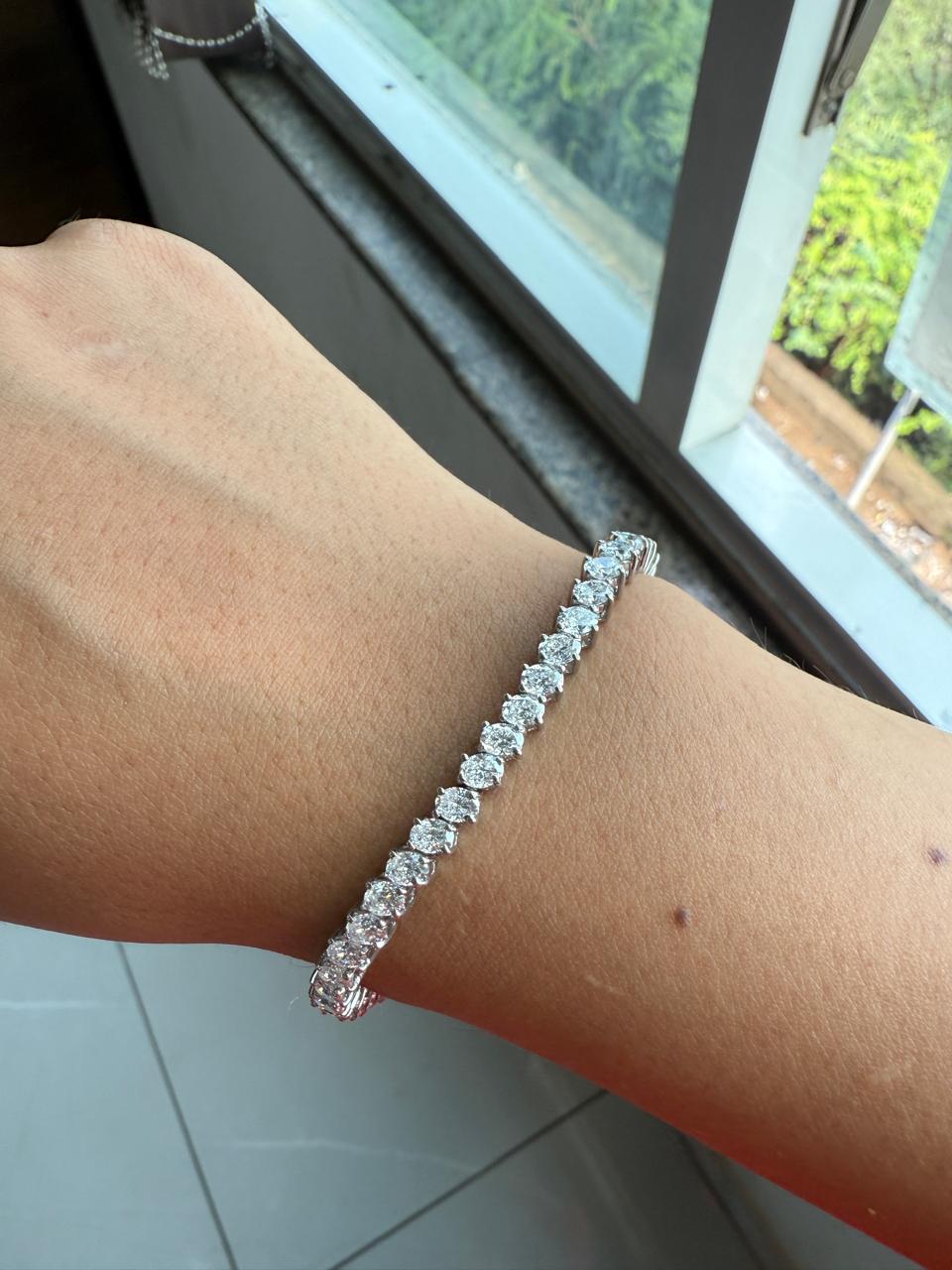 Oval Moissanite Tennis Bracelet | 14K White Gold Vermeil, 925 Sterling Silver