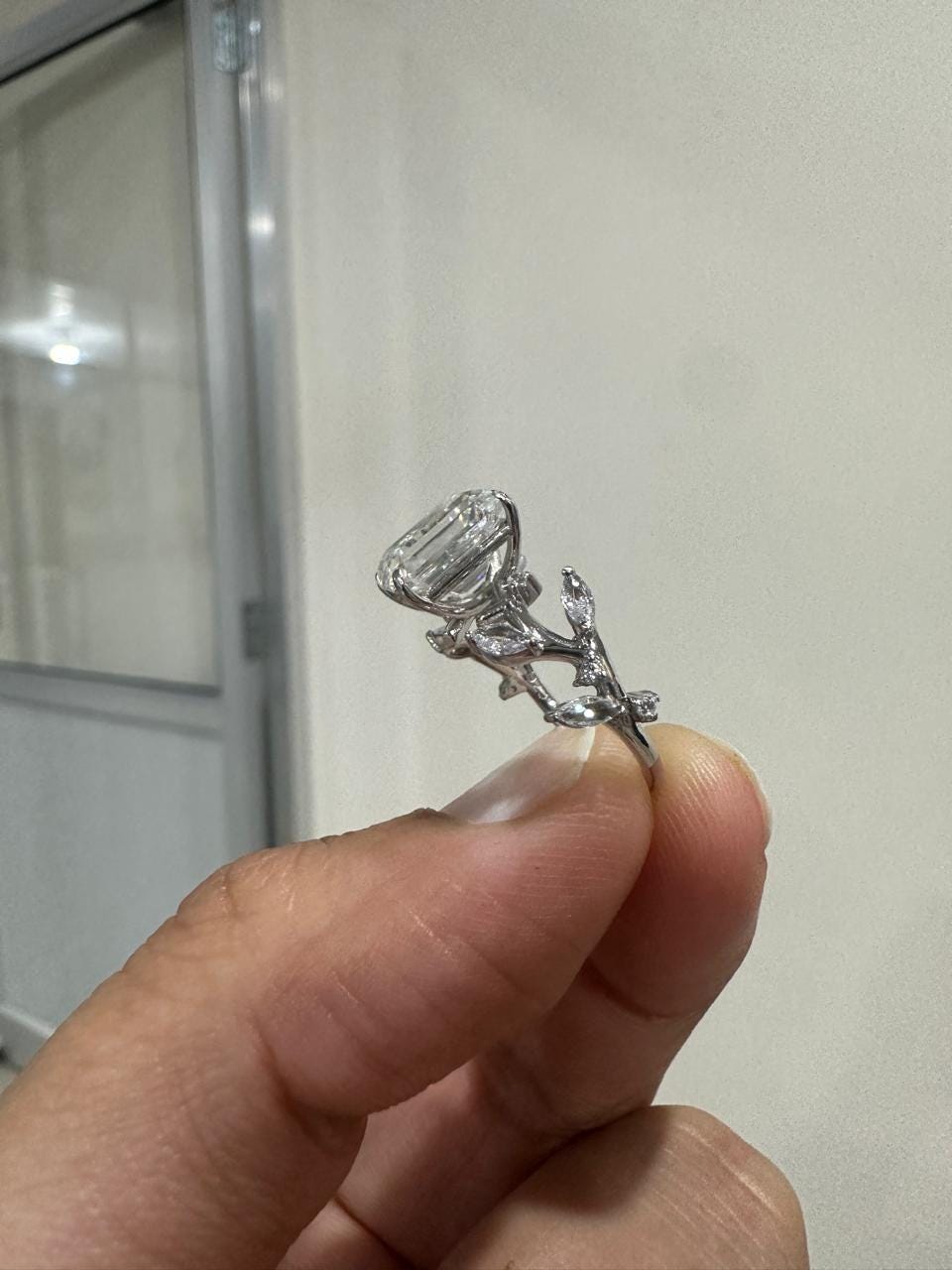 Moissanite Leaf Inspired Engagement Ring | 14K White Gold | Luxury wedding ring for her
