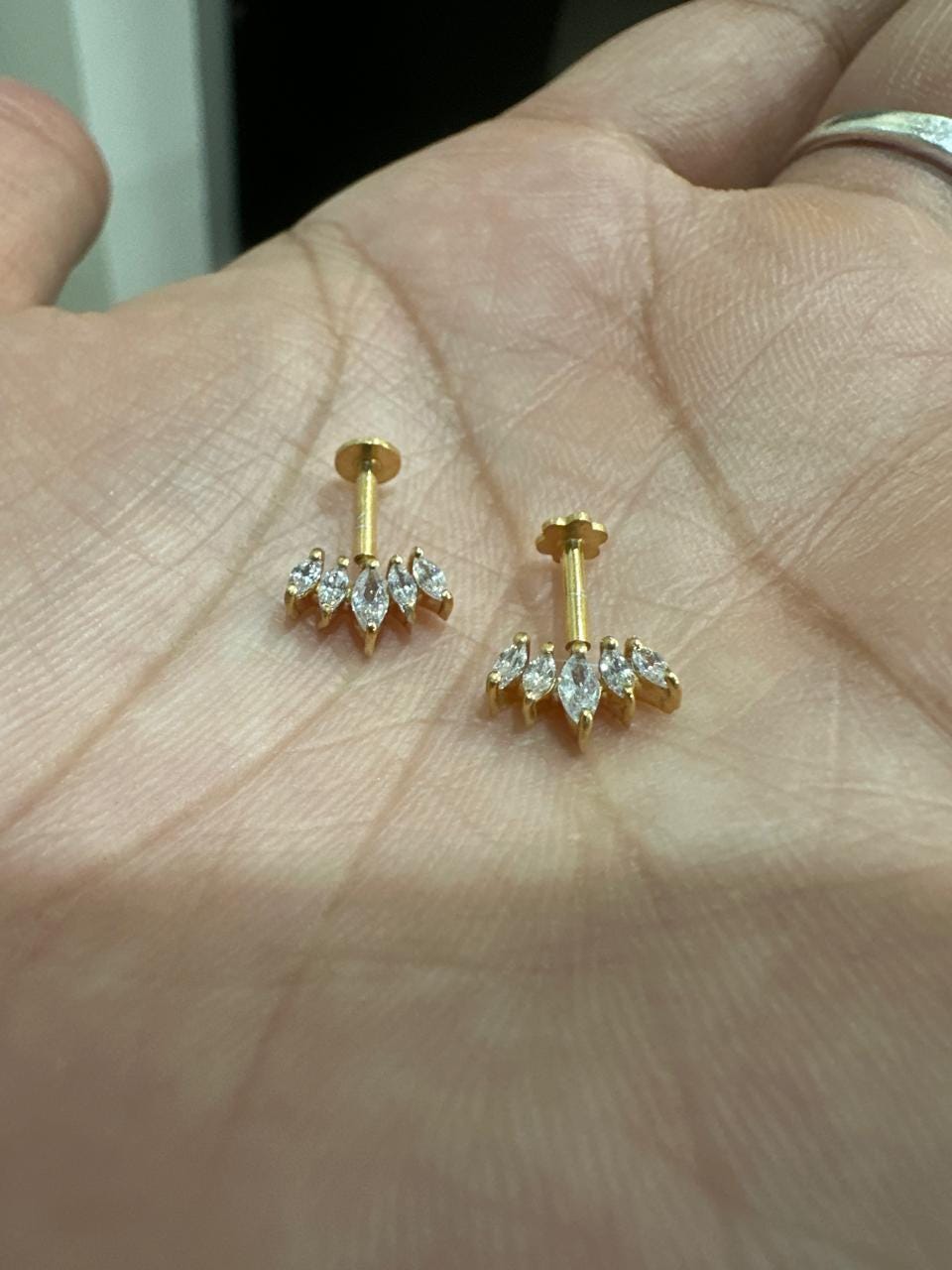 14K Gold Moissanite Stud Earrings | Unique Jewelry for Gift | Birthday Gift