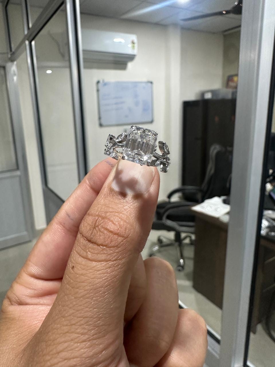 Moissanite Leaf Inspired Engagement Ring | 14K White Gold | Luxury wedding ring for her