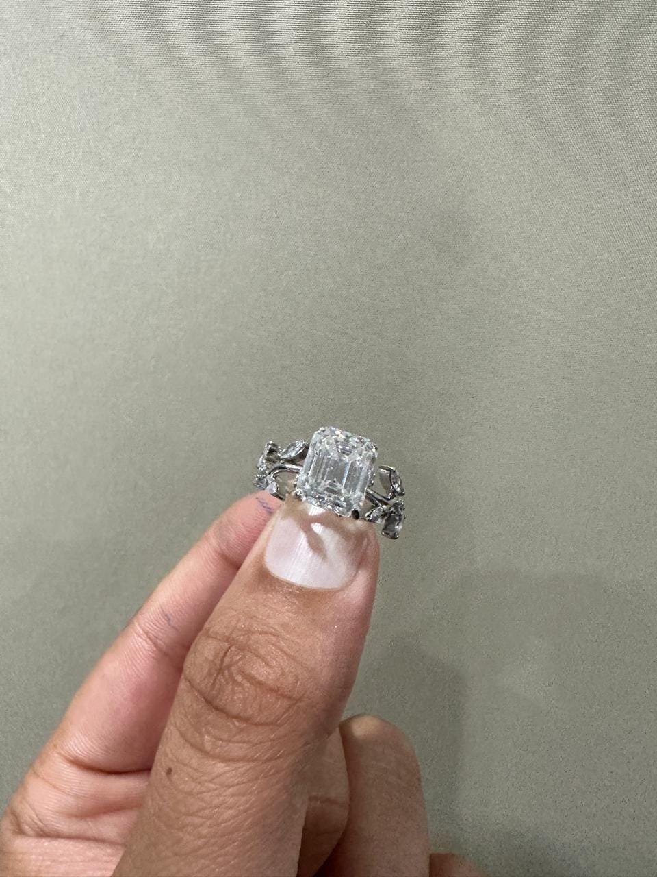 Moissanite Leaf Inspired Engagement Ring | 14K White Gold | Luxury wedding ring for her