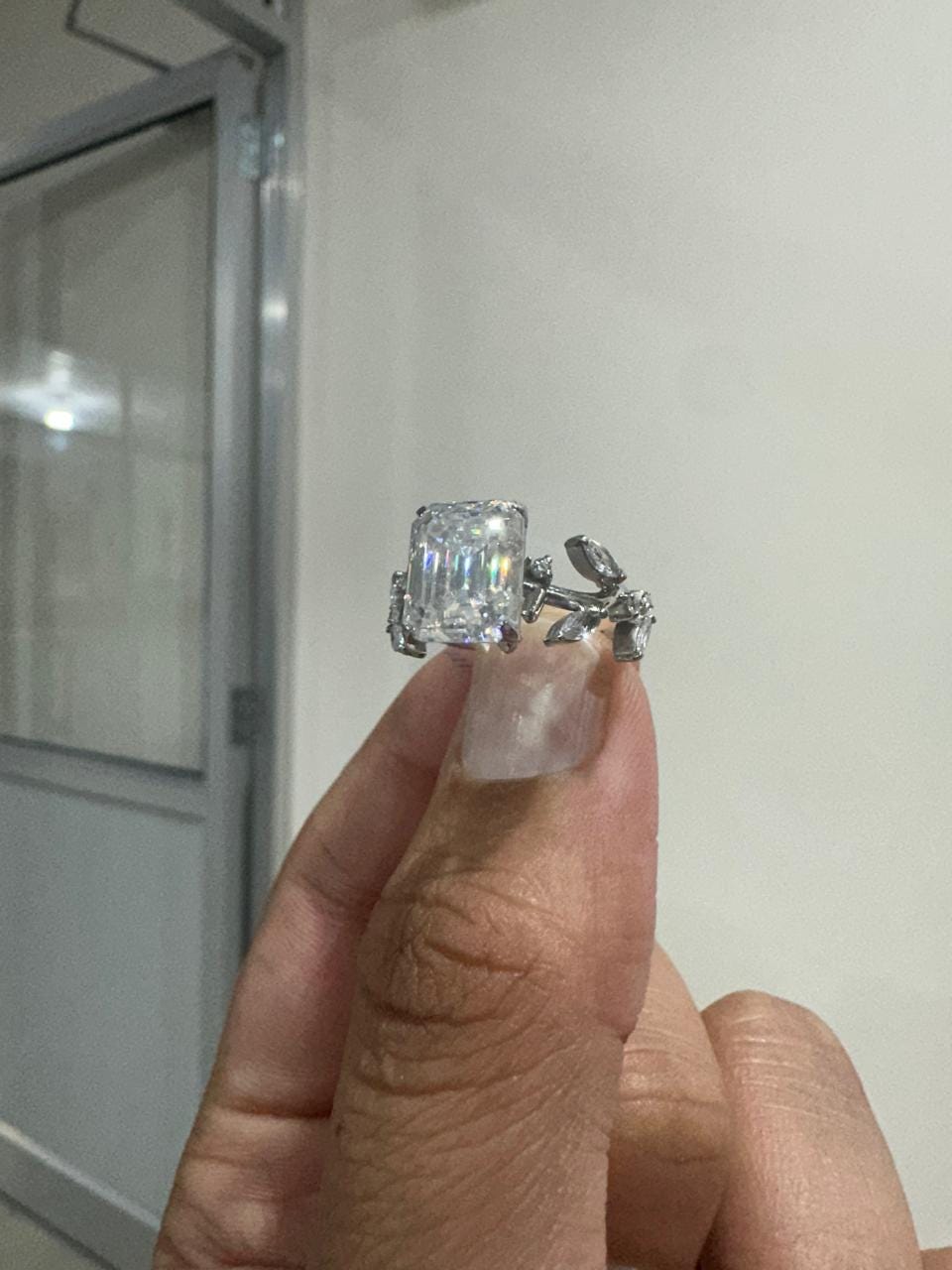 Moissanite Leaf Inspired Engagement Ring | 14K White Gold | Luxury wedding ring for her