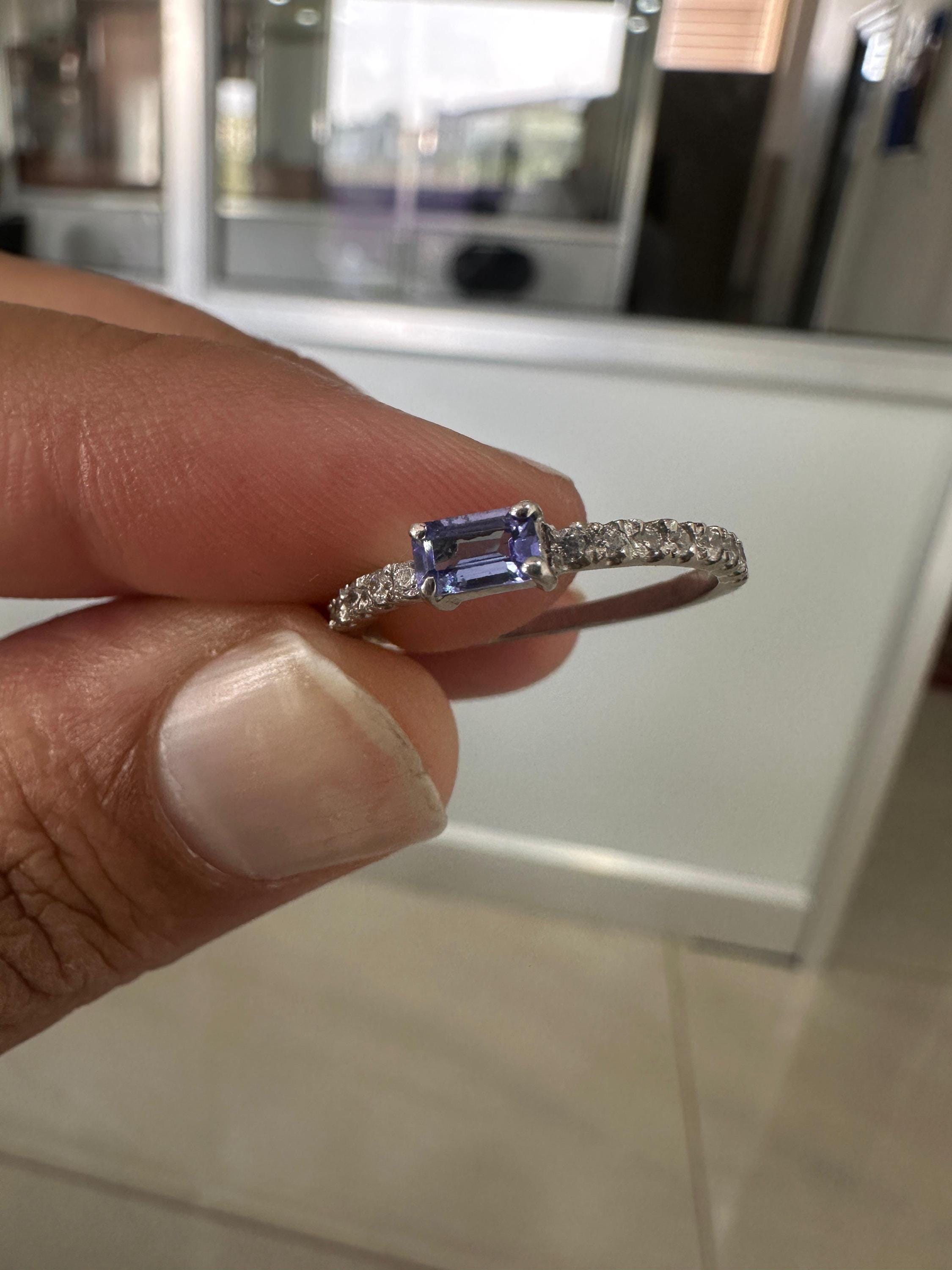 Baguette Cut Tanzanite Diamond Ring | 14K White Gold Minimalist Blue Violet Gemstone