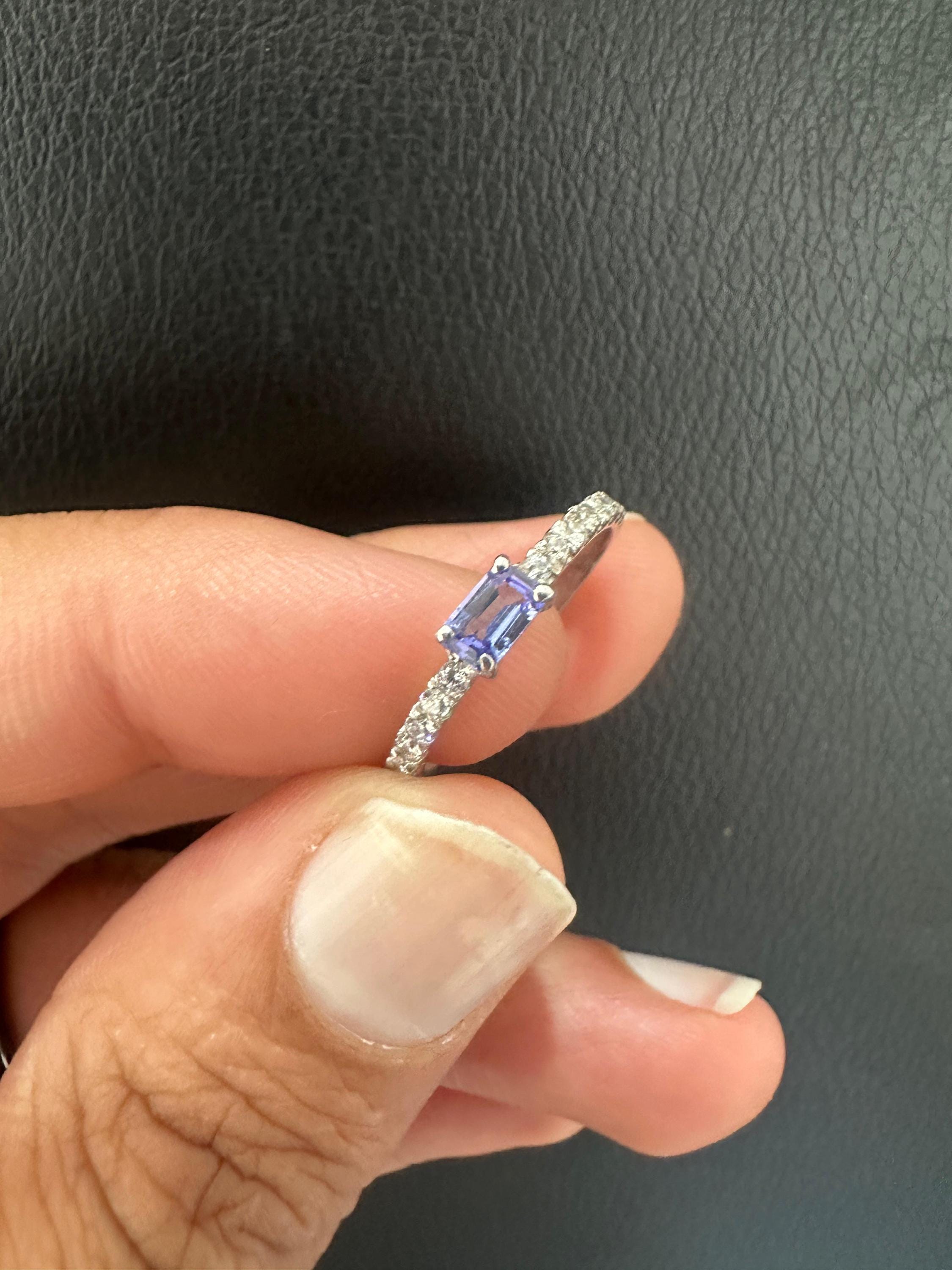 Baguette Cut Tanzanite Diamond Ring | 14K White Gold Minimalist Blue Violet Gemstone
