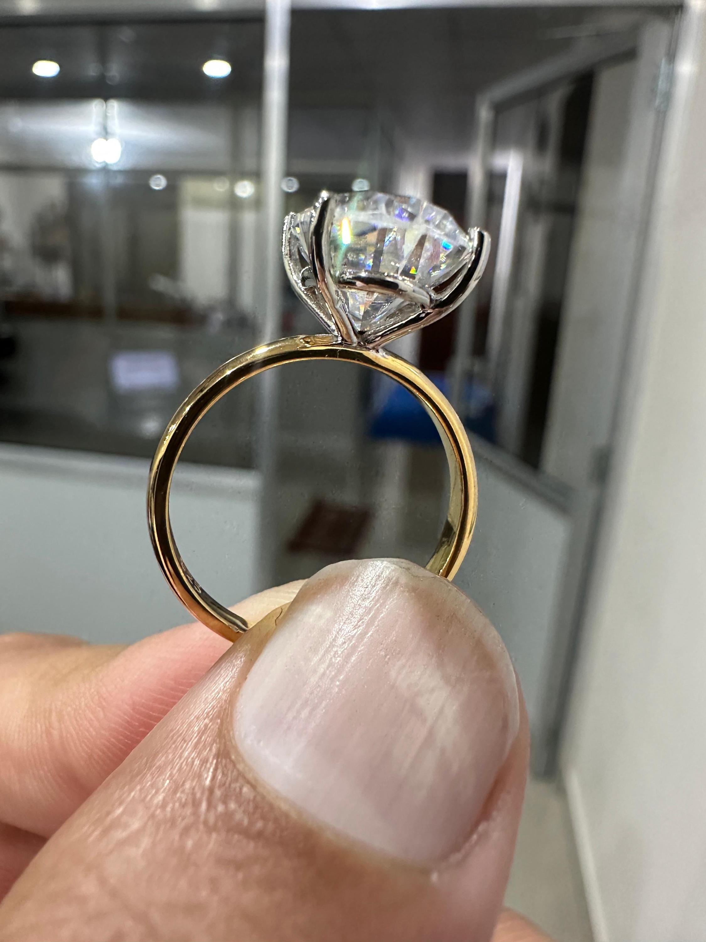 6CT Oval Moissanite Engagement Ring | 14K Yellow Gold | Classic Solitaire Ring