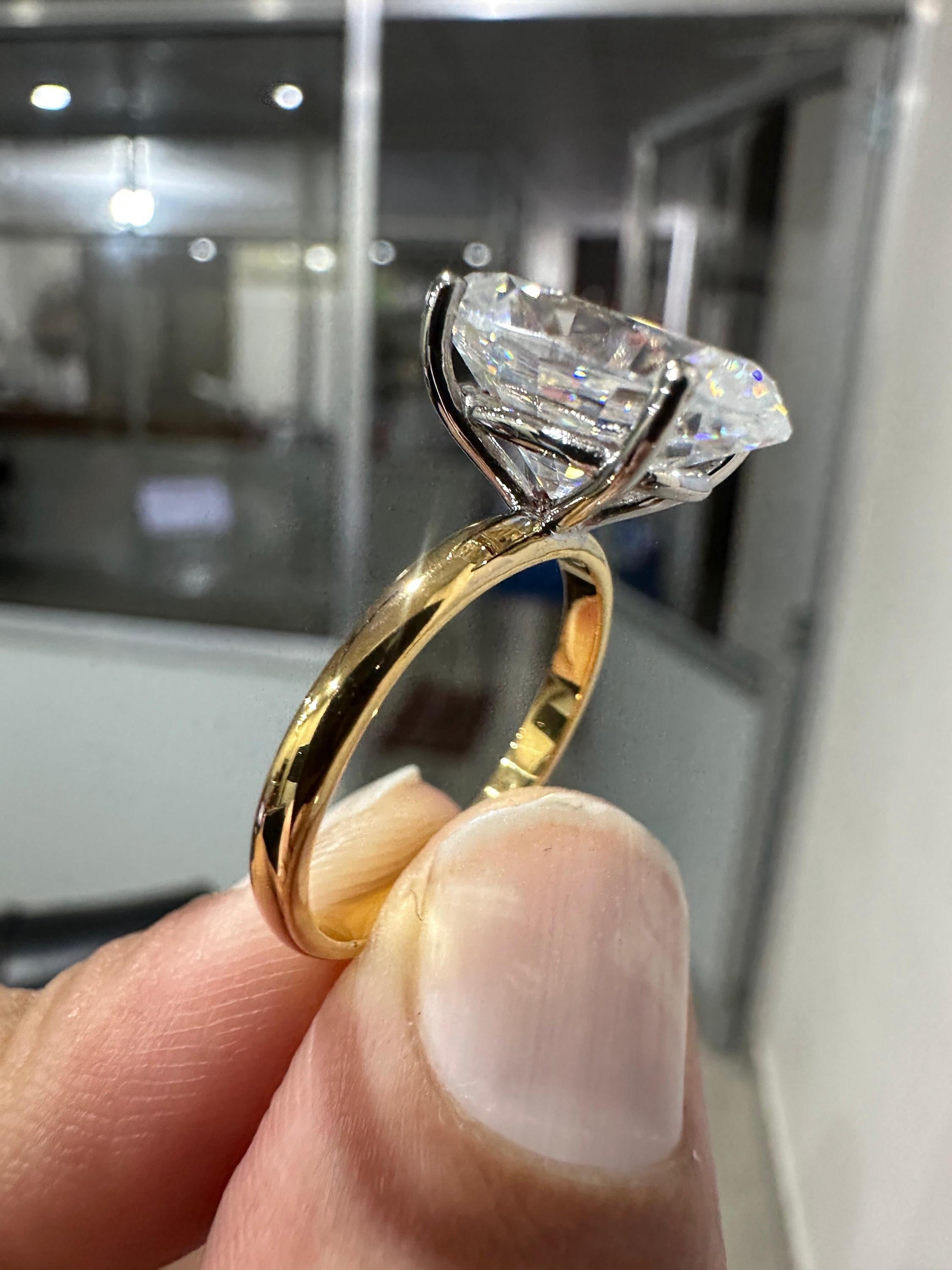 6CT Oval Moissanite Engagement Ring | 14K Yellow Gold | Classic Solitaire Ring