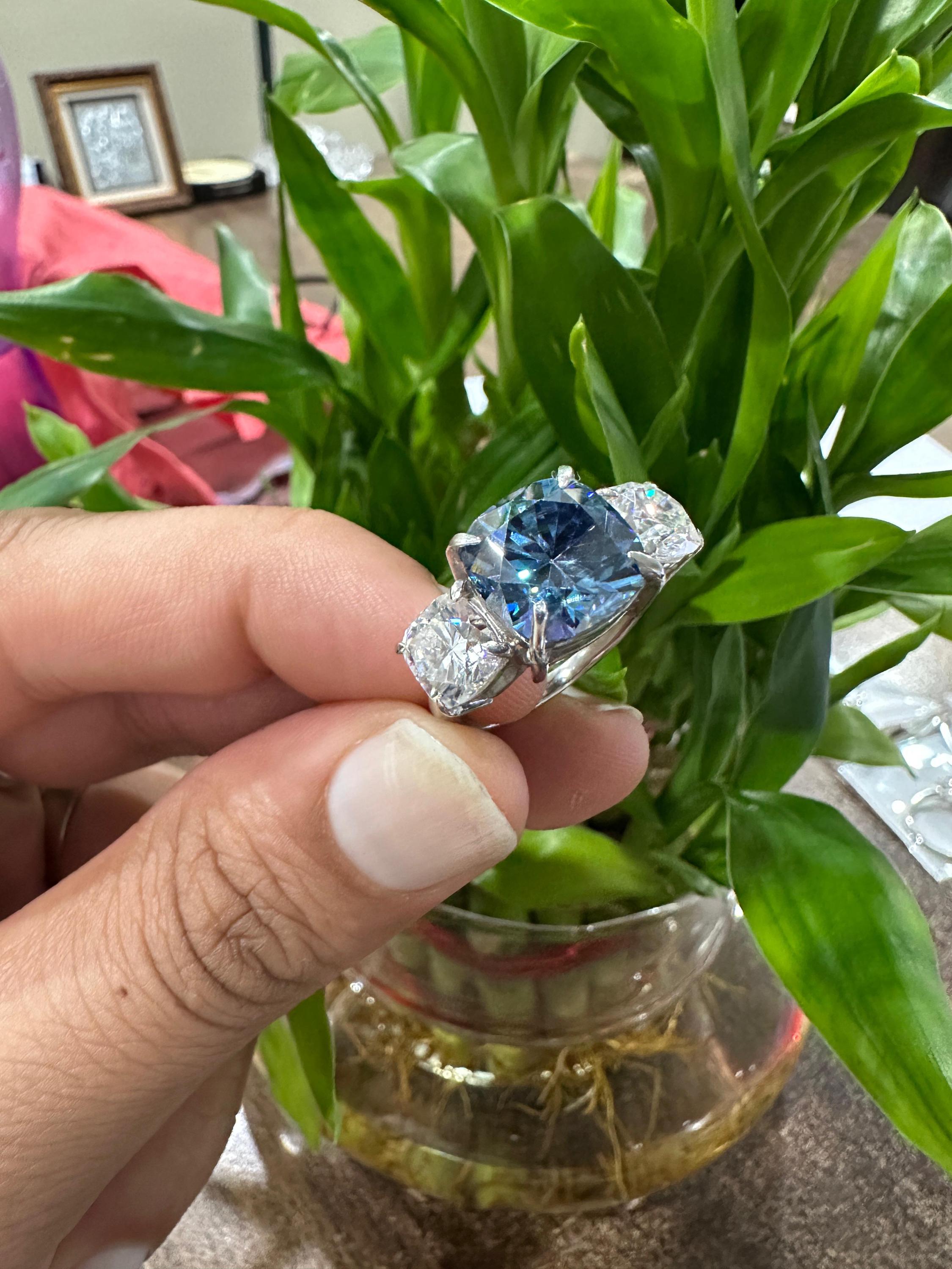 10 Ct Blue Cushion Moissanite Three-Stone Engagement Ring | 14k Gold | Modern Wedding Ring