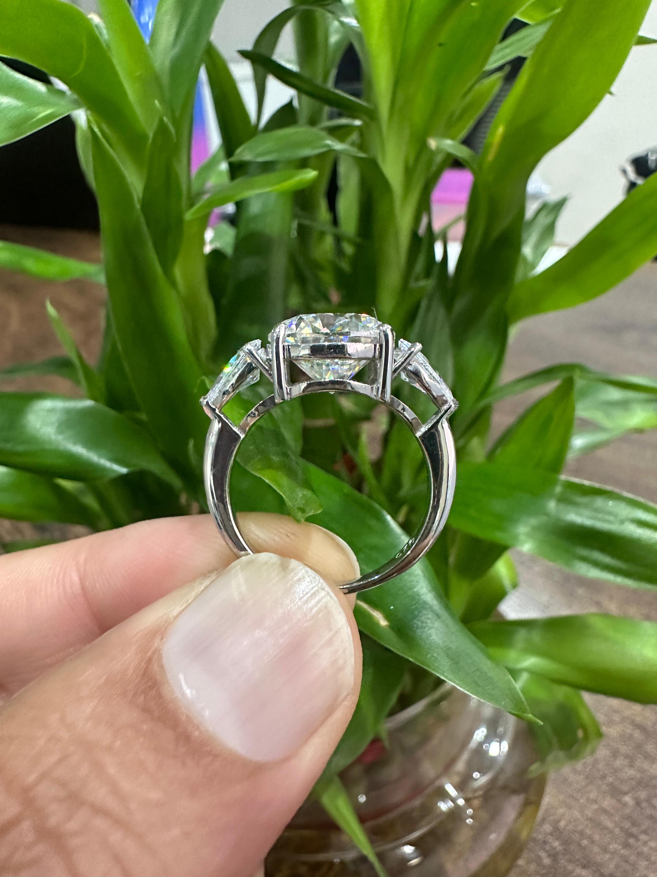 Chunky Round Moissanite Ring | 925 Silver | Three Stone Engagement Ring for her