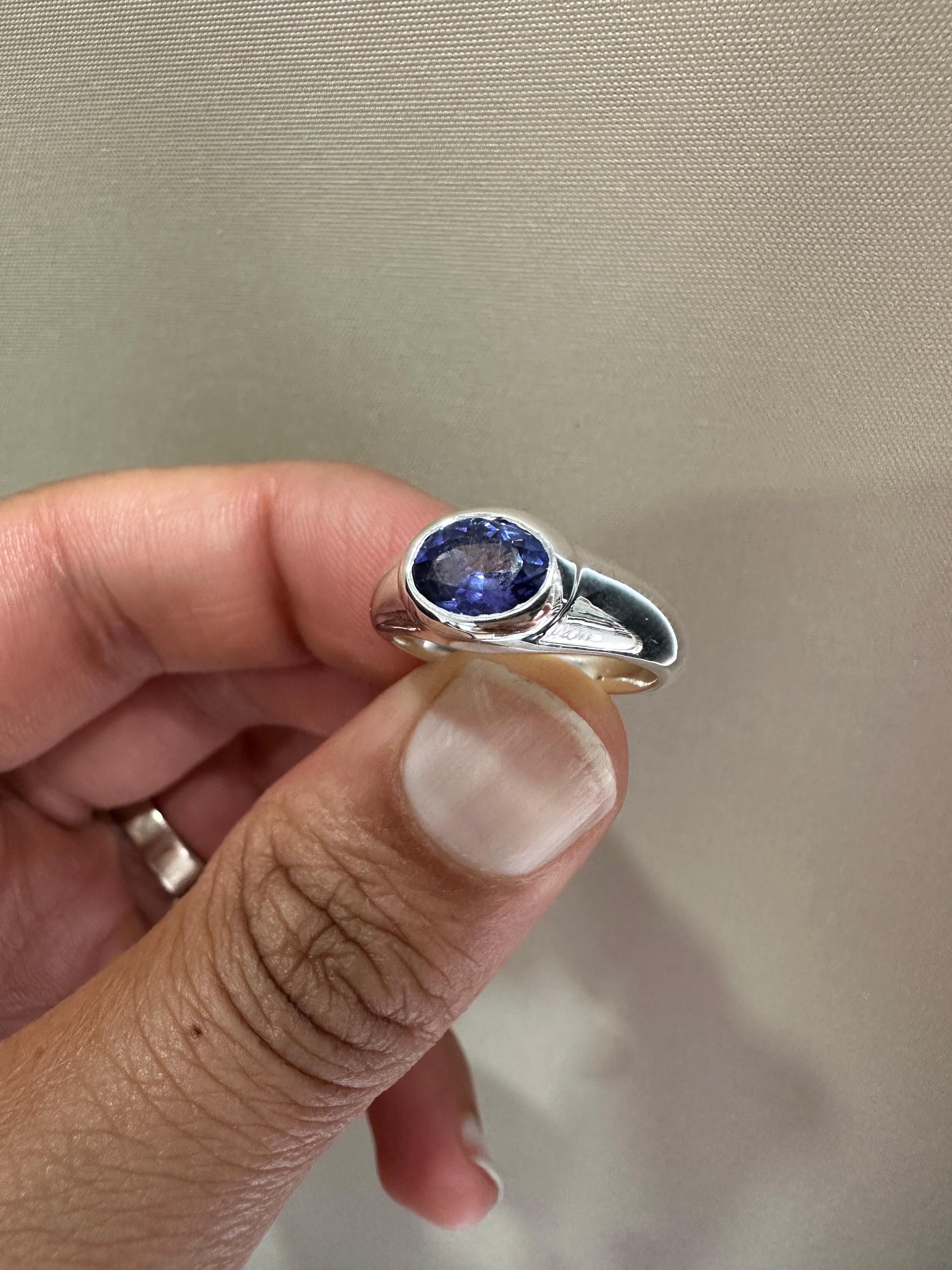 14k Gold Tanzanite Ring | Unisex Oval Bezel Set