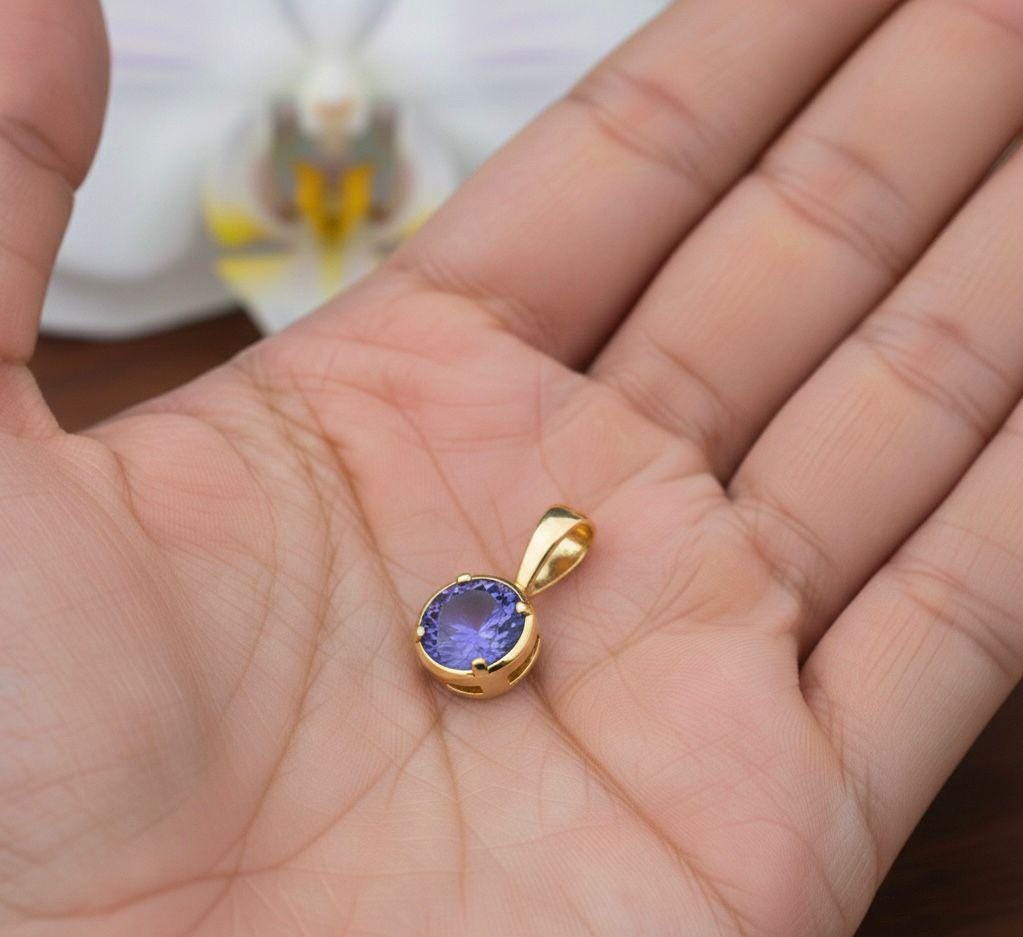 14k Gold Tanzanite Solitaire Pendant Necklace, Luxury Gift for her, December Birthstone Jewelry