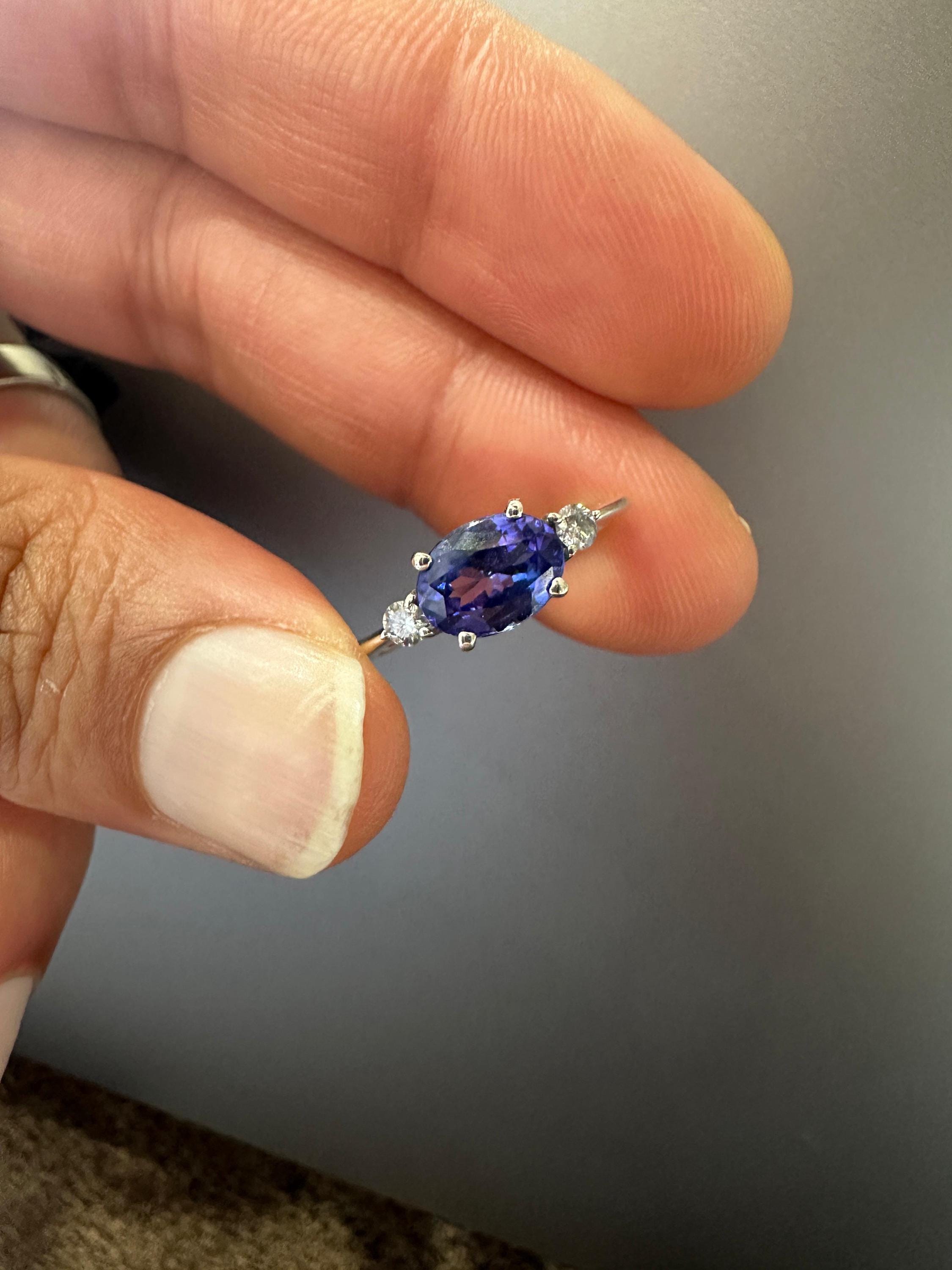 14K White Gold Oval Tanzanite Ring – Elegant Solitaire Engagement Ring