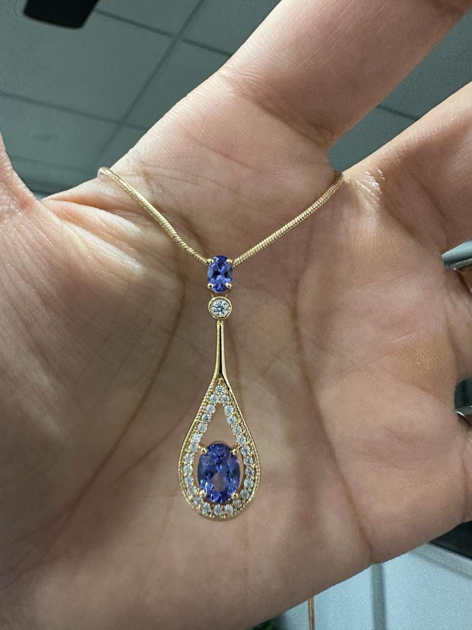 14k Tanzanite Drop Pendant Necklace for Women | Unique Anniversary Gift