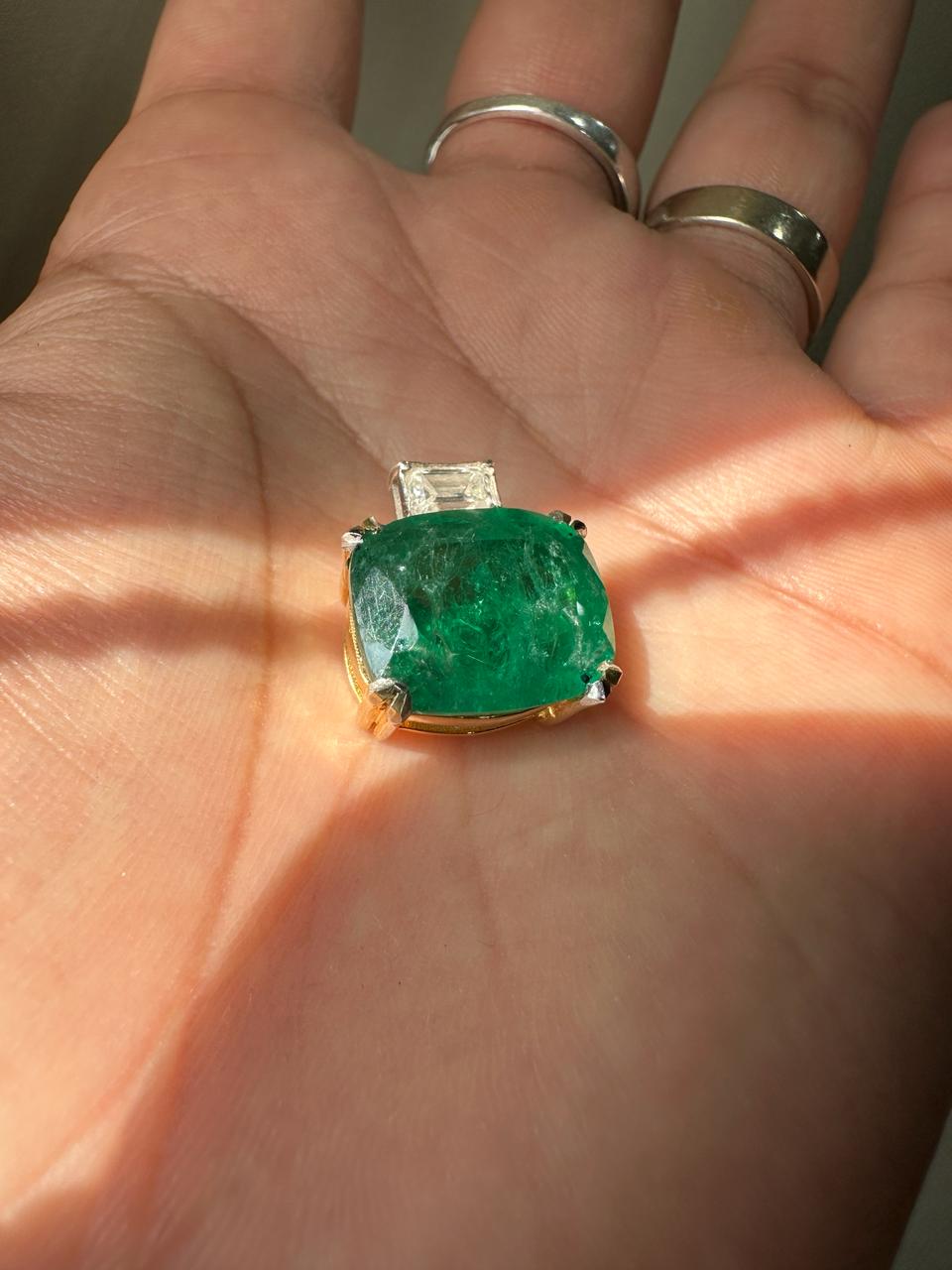 15 CT Emerald Pendant Necklace | 14K Gold Cushion Cut Moissanite Statement Jewelry