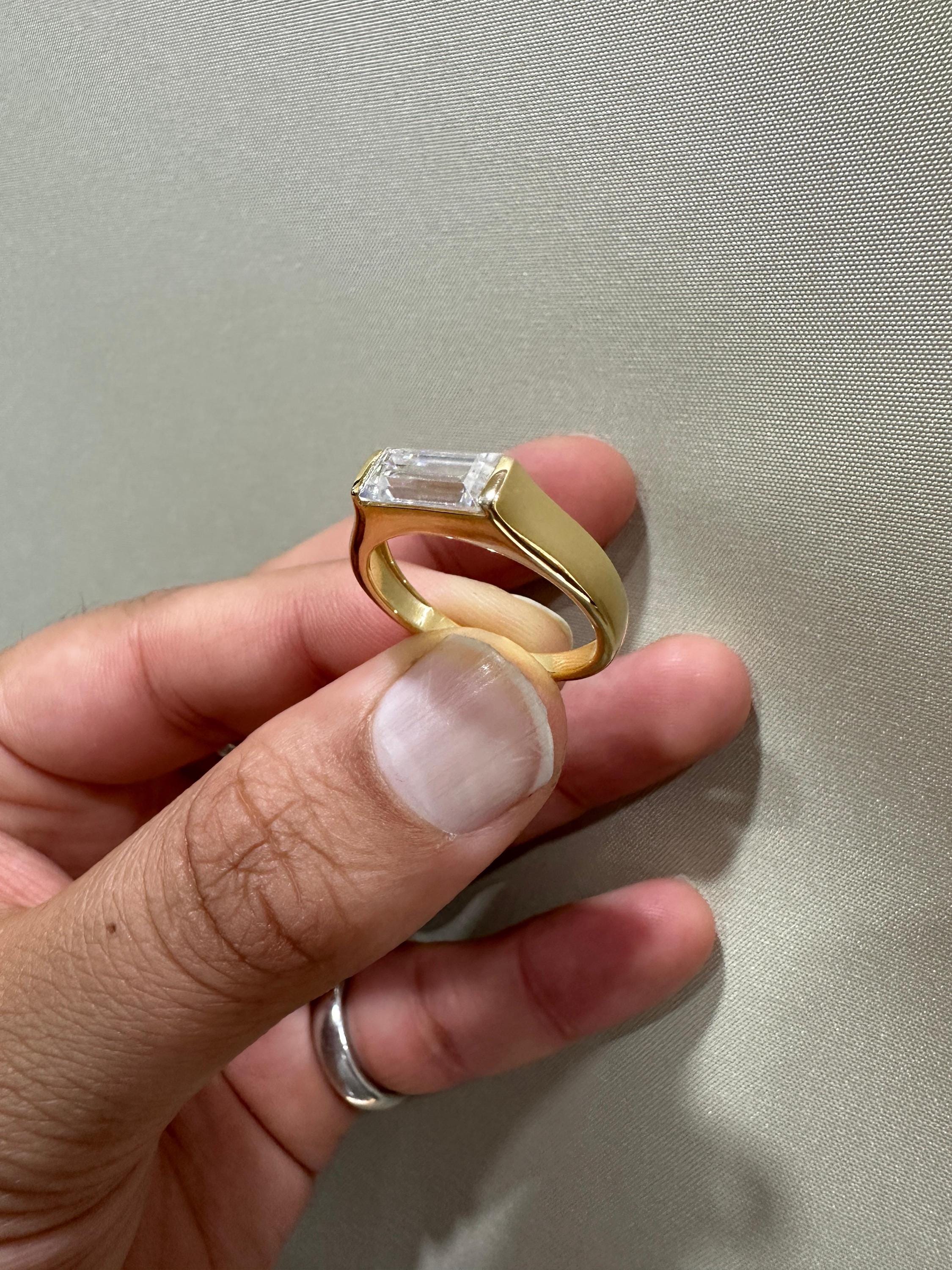 Men's Diamond Engagement Ring: 14K Yellow Gold Baguette cut Signet Ring, 2 CT