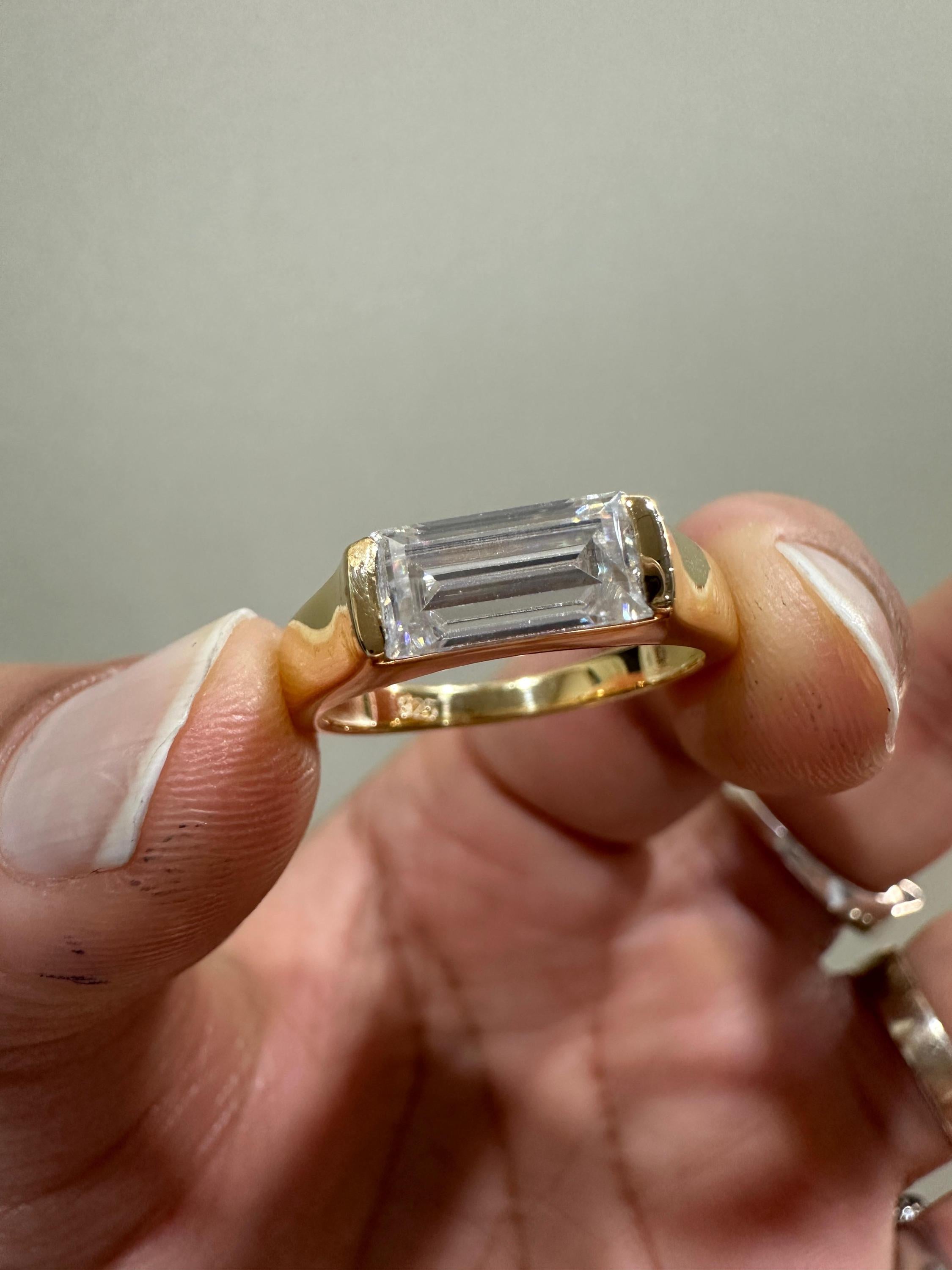 Men's Diamond Engagement Ring: 14K Yellow Gold Baguette cut Signet Ring, 2 CT
