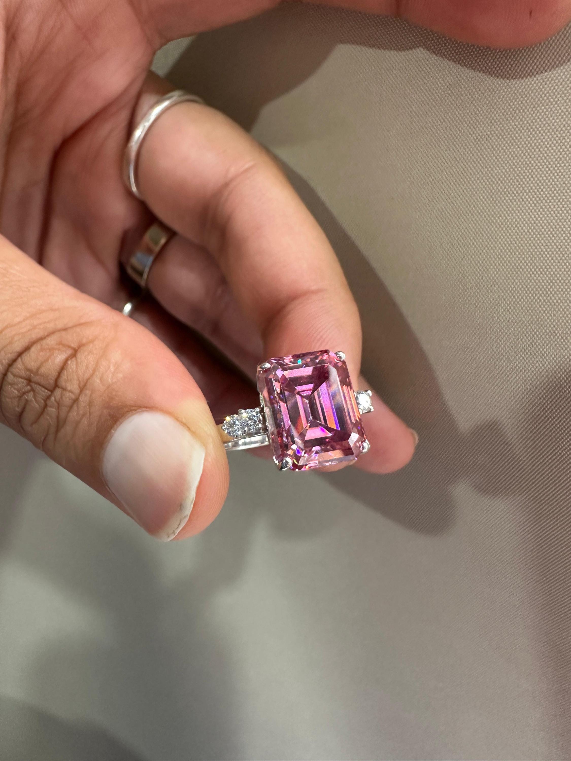 5 CT Pink Moissanite Ring, 14K White Gold, Luxury Engagement Ring Gift for Her