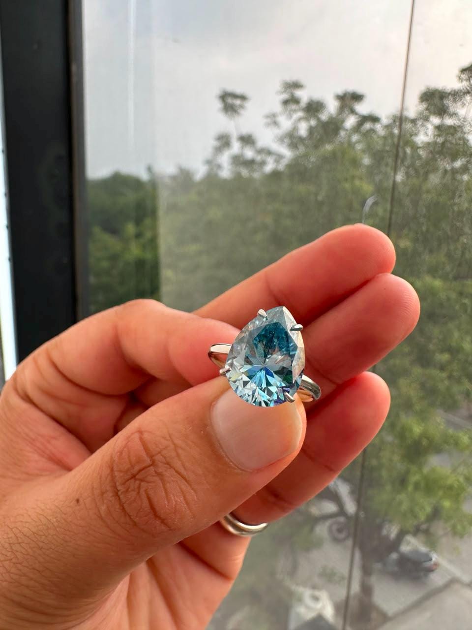 Pear cut Blue Moissanite Hidden Halo Engagement Ring | 14K White Gold, 7 Ct