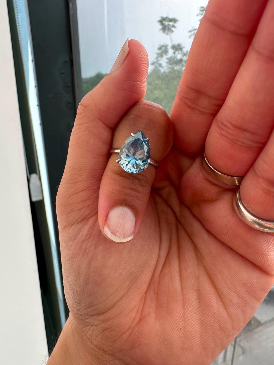 Pear cut Blue Moissanite Hidden Halo Engagement Ring | 14K White Gold, 7 Ct