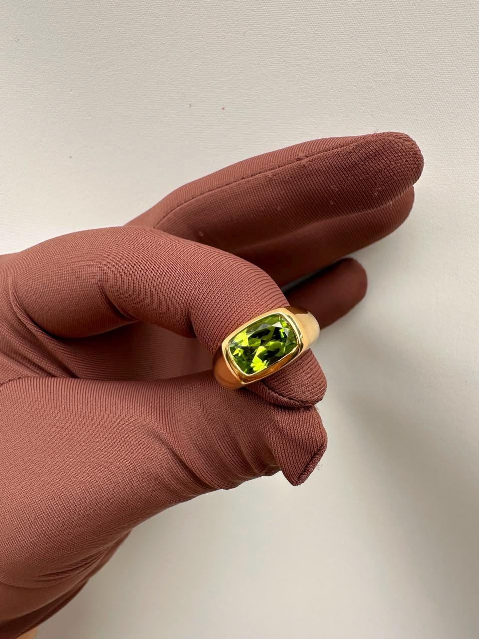 Cushion Cut Peridot Ring | 14K Gold Engagement Ring | Christmas Gift for her